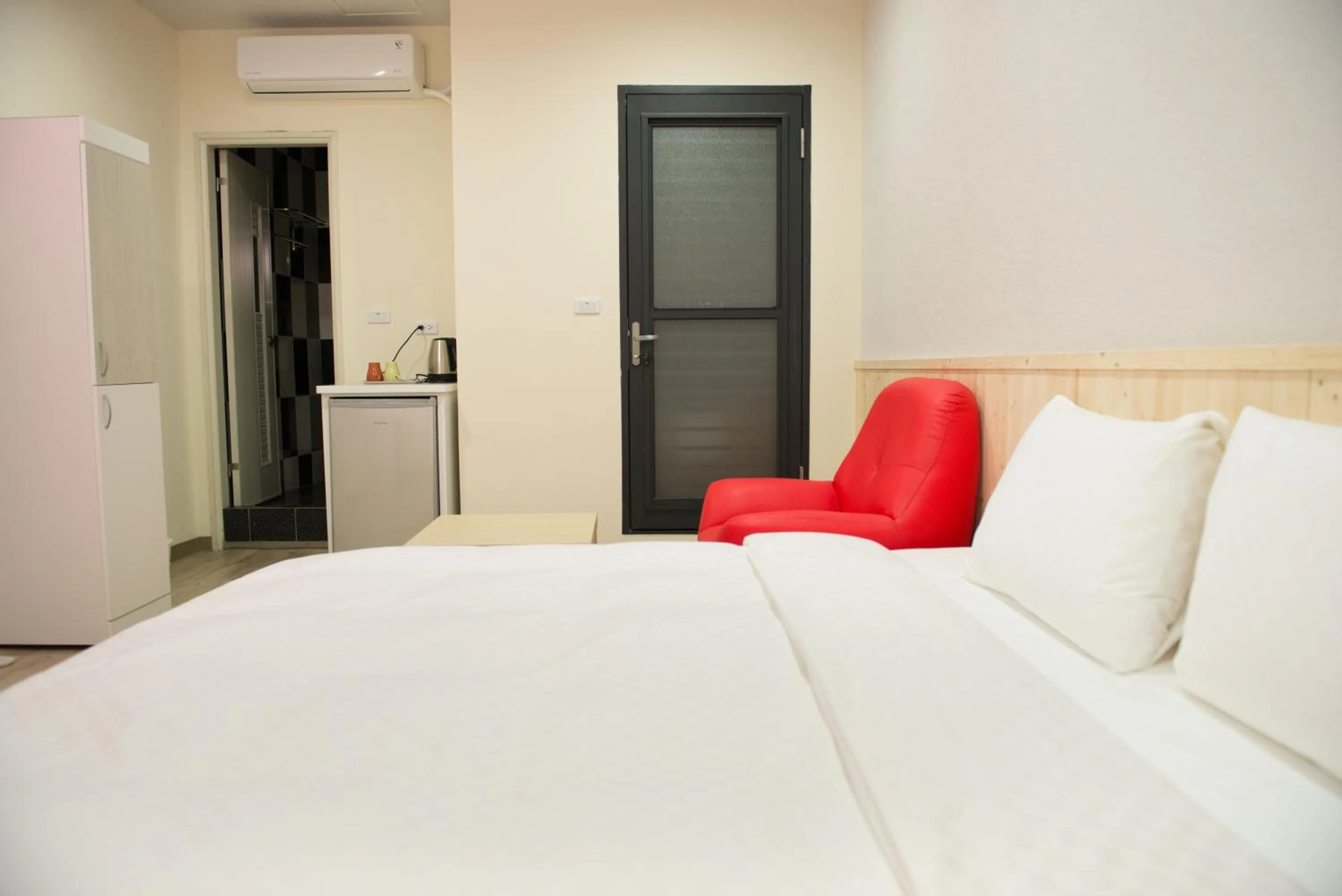 Bed in Didi House無人化自助入住#附車位有限須預約