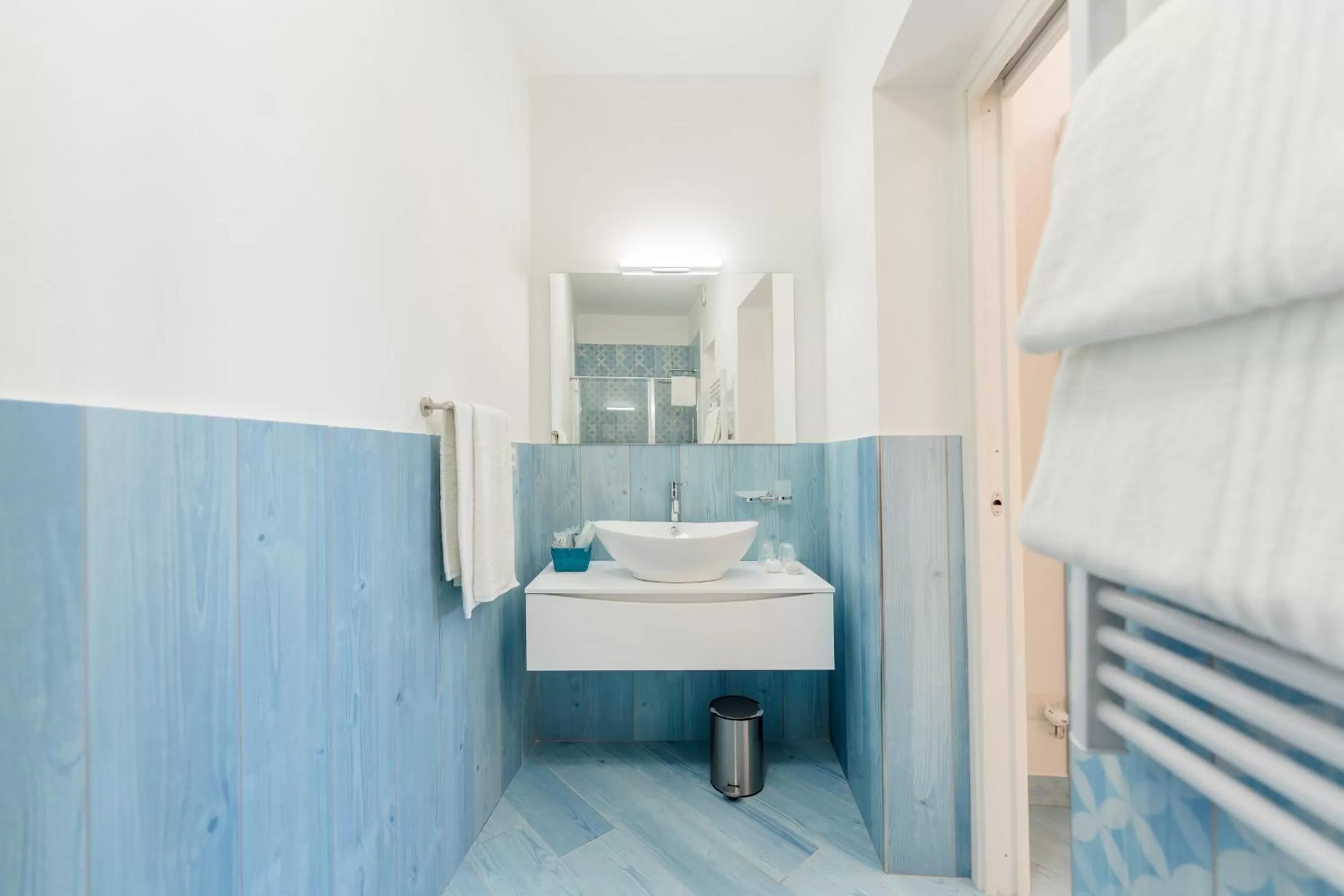 Bathroom in Poseidonia Rooms