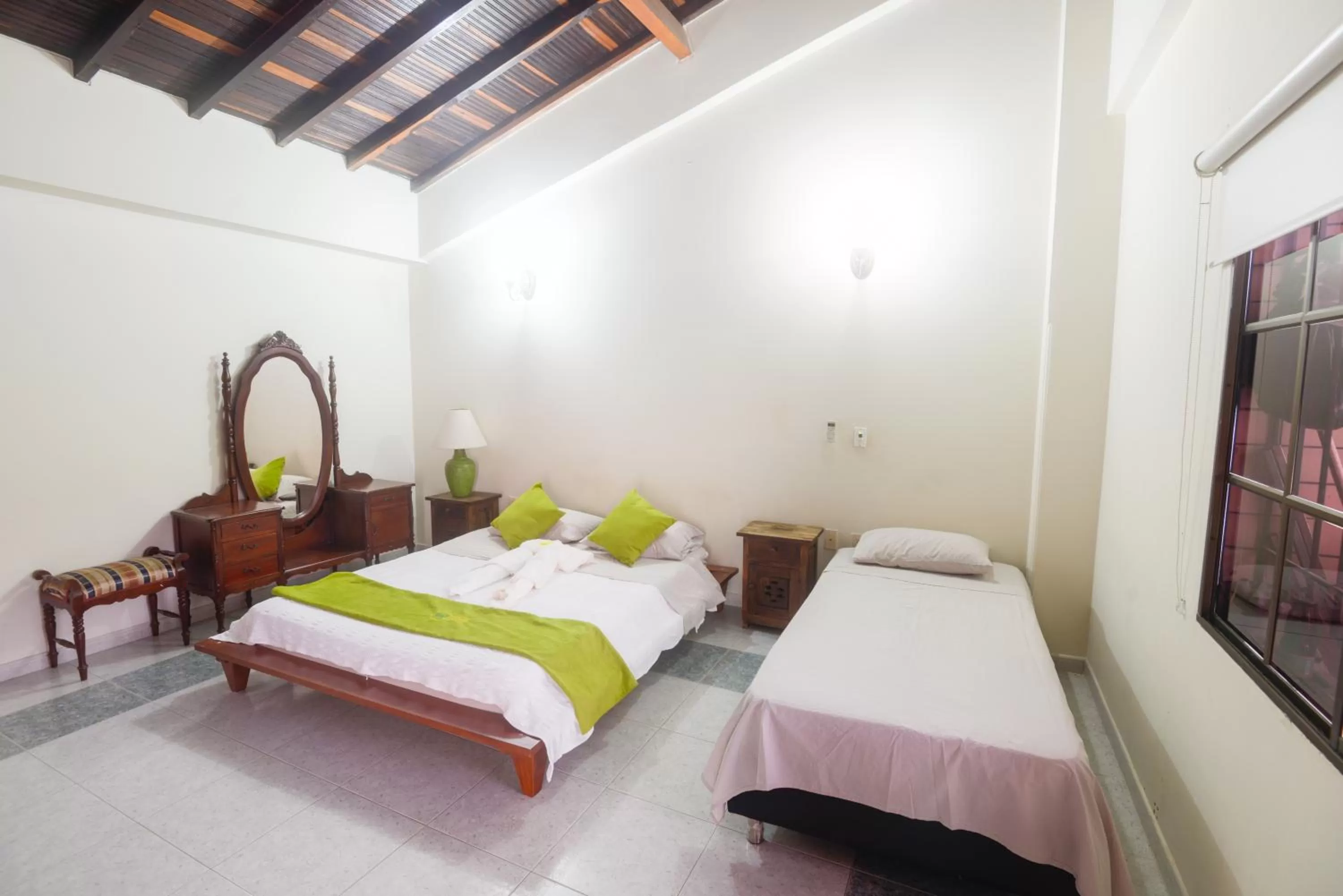 Photo of the whole room, Bed in Sam'S VIP Hostel San Gil