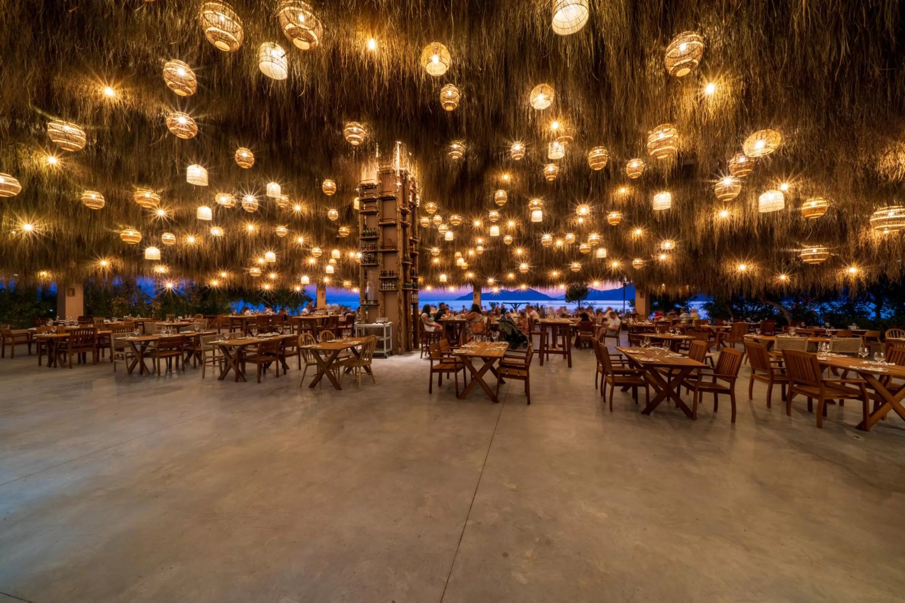 Restaurant/places to eat in Liberty Lykia