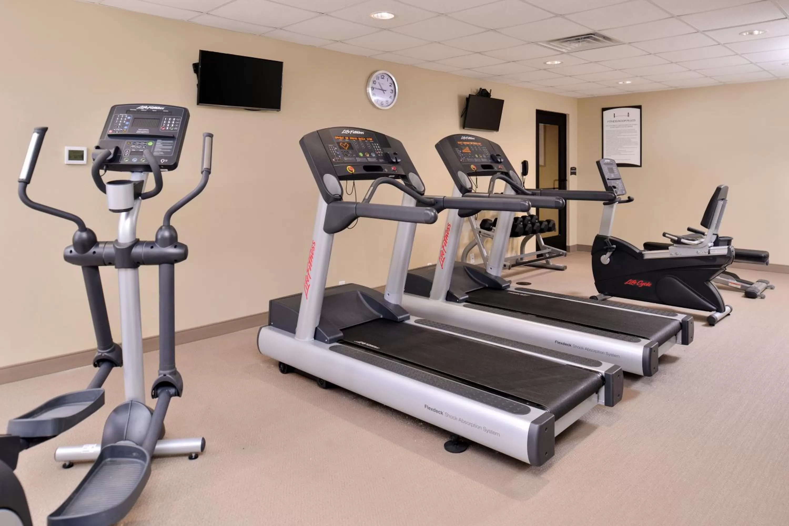 Spa and wellness centre/facilities in Staybridge Suites Rochester by IHG