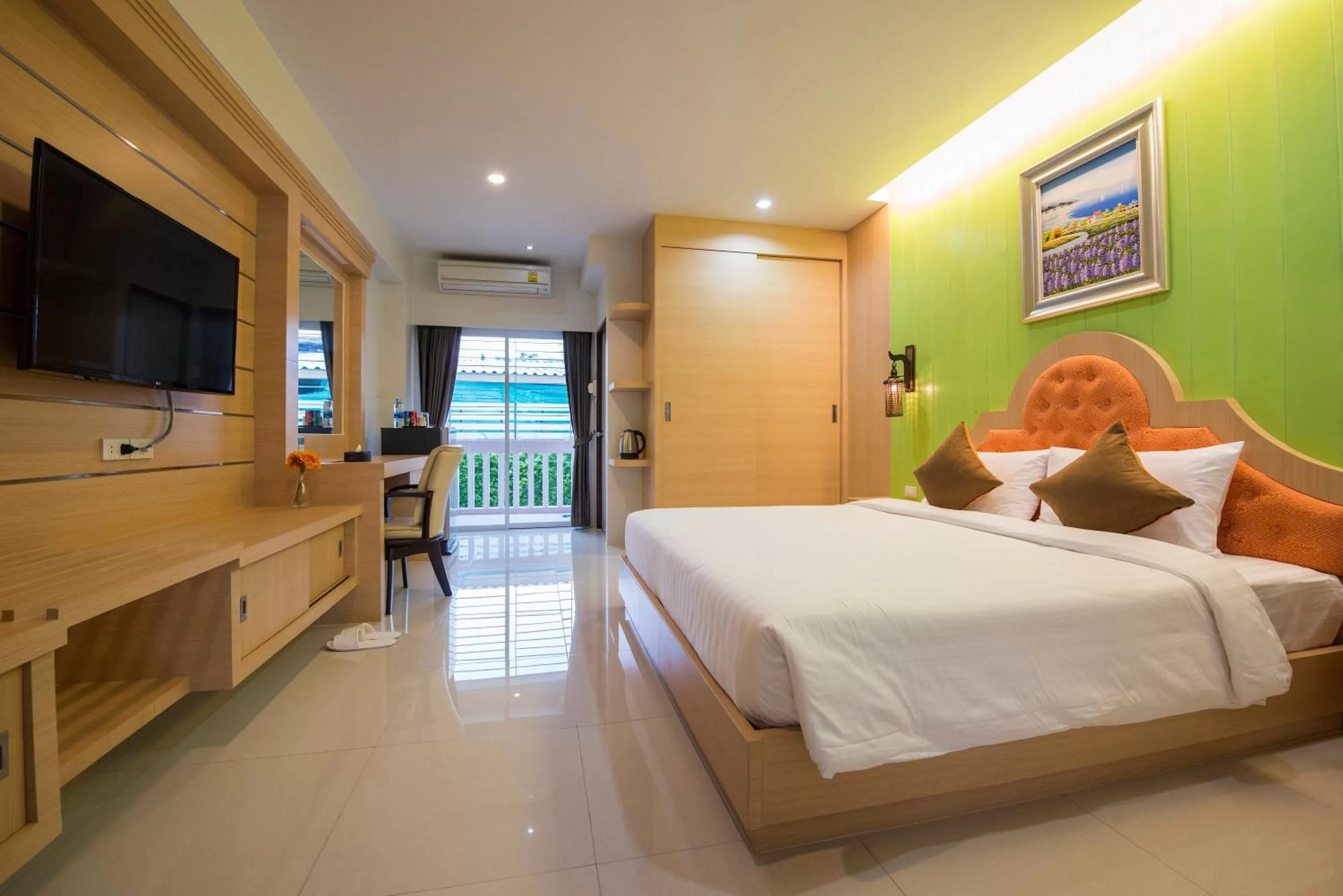 Garden, Bed in U Duay Gan Garden Home