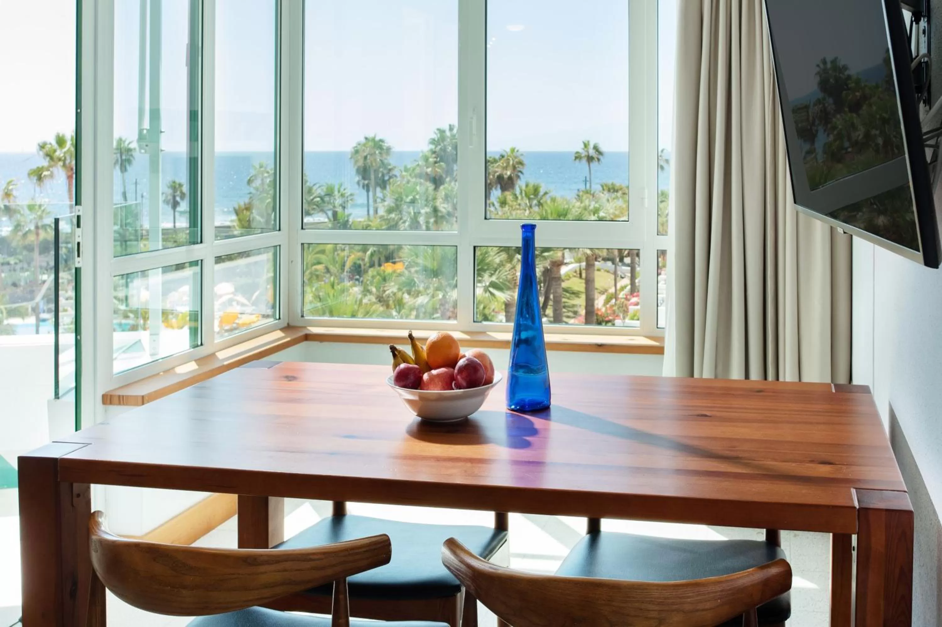 Dining area in Parque Santiago IV Official