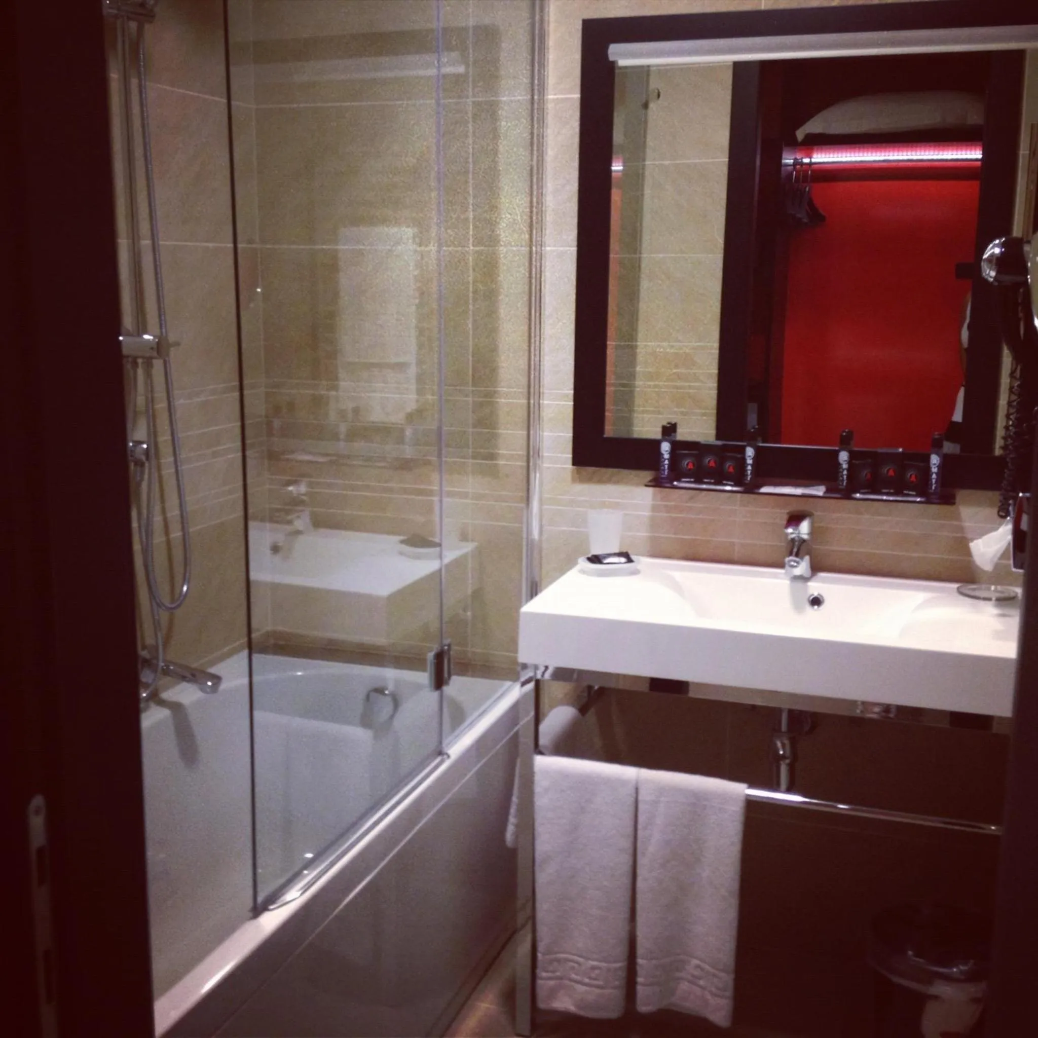 Bathroom in Amatì Design Green Hotel