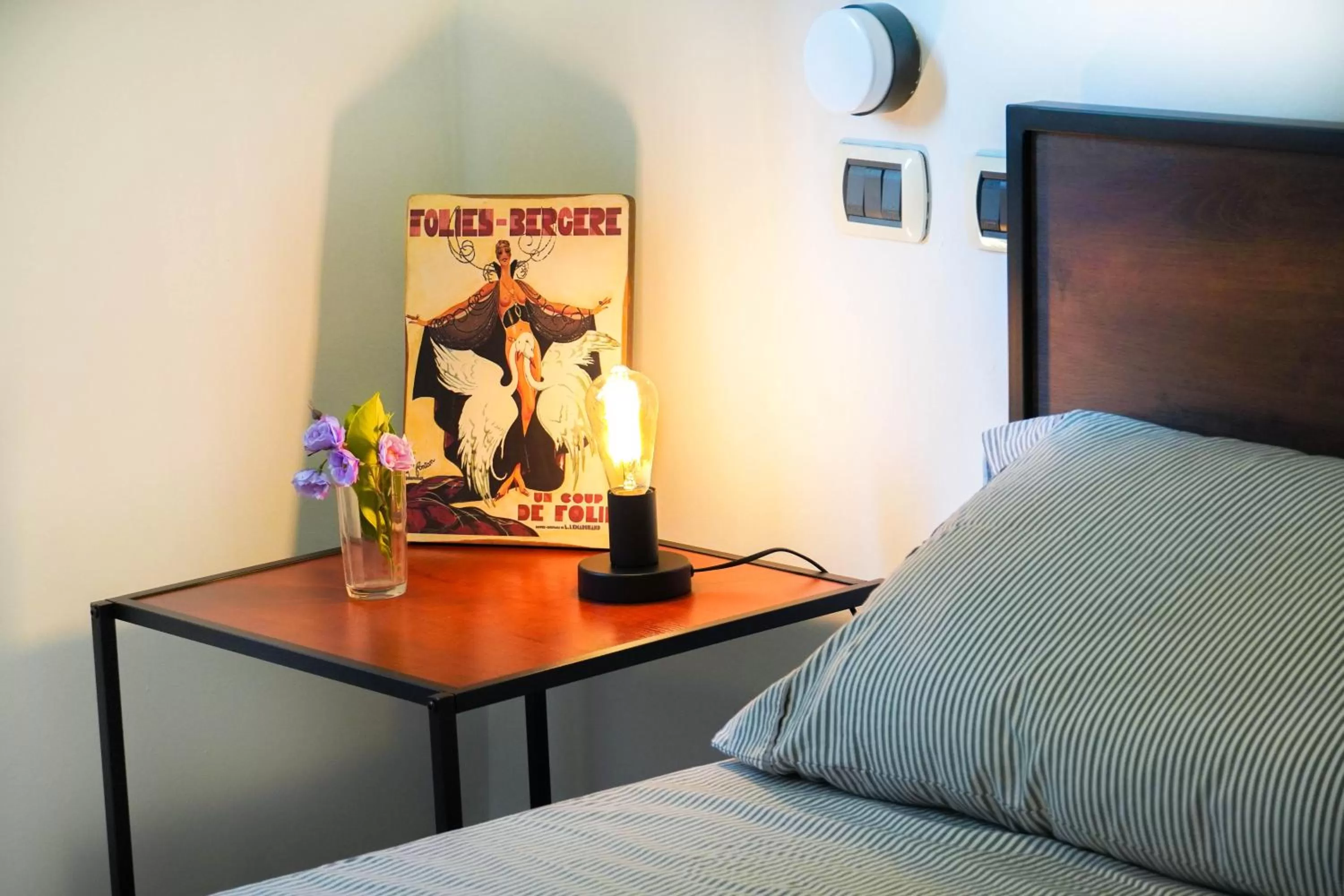 Standard Double Room in CiaoMi - Hotel, Hostel & Long Stay