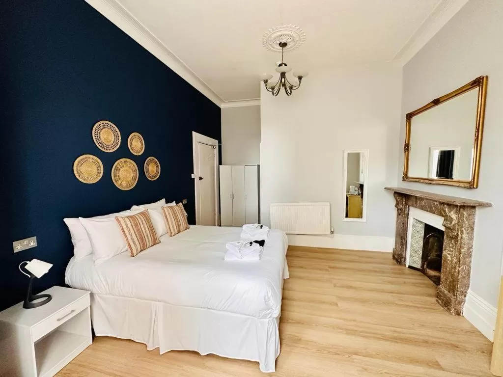 Bed in The Silver How