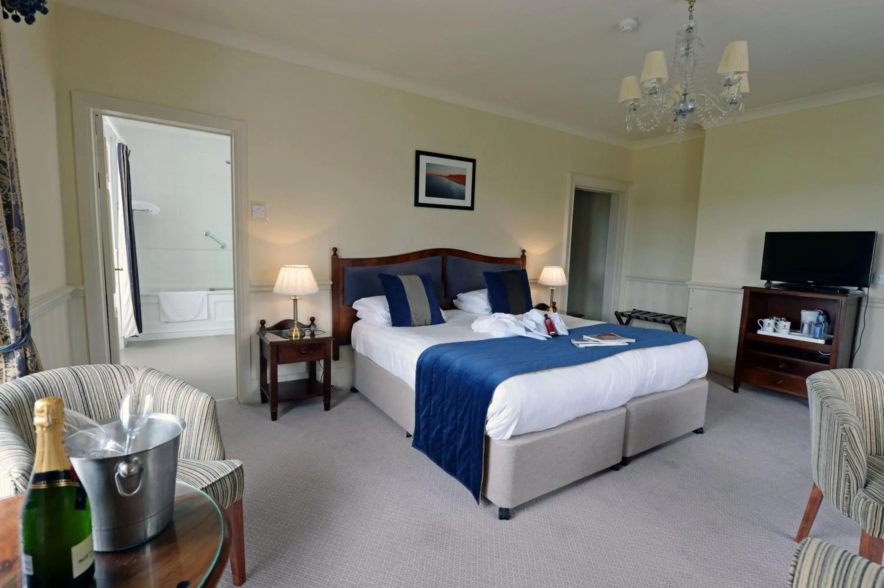 Deluxe Double Room with Double Bed - Non-Smoking in Best Western Lamphey Court Hotel and Spa Deluxe Double Room with Double Bed - Non-Smoking in Best Western Lamphey Court Hotel and Spa