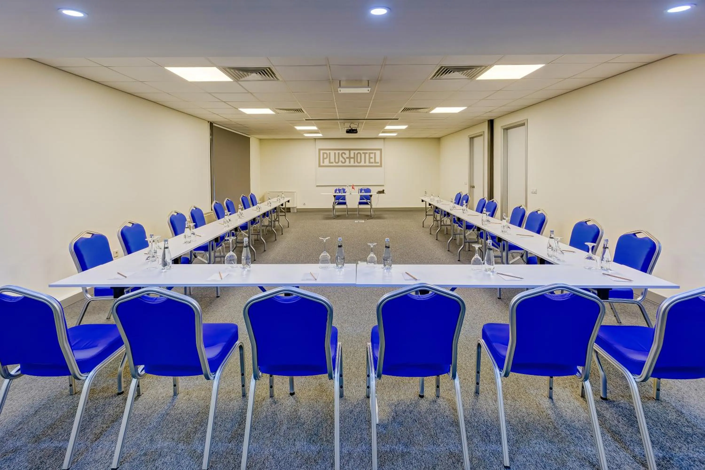 Meeting/conference room in Plus Hotel Bostanci Atasehir