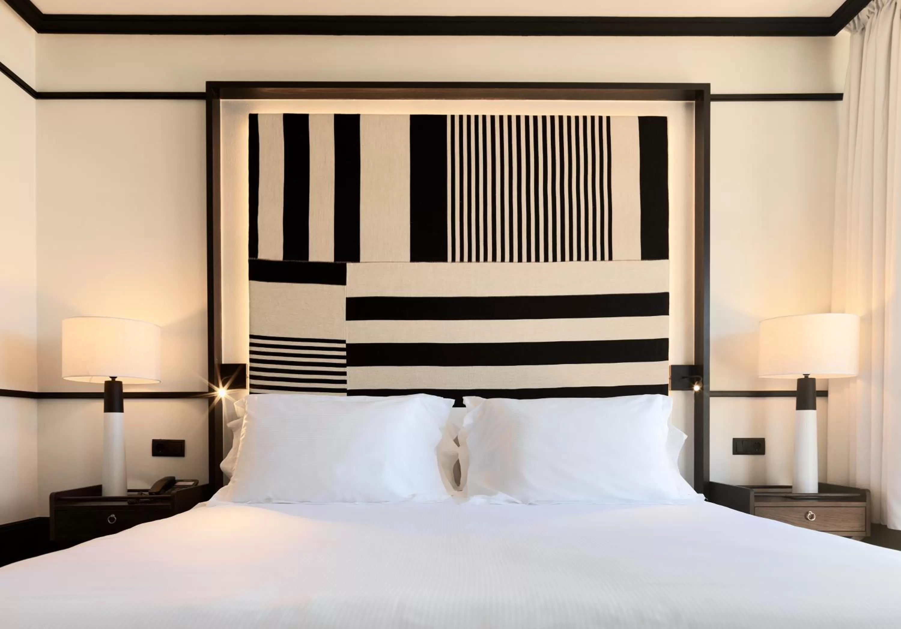 Bed in H10 Rubicón Horizons Collection