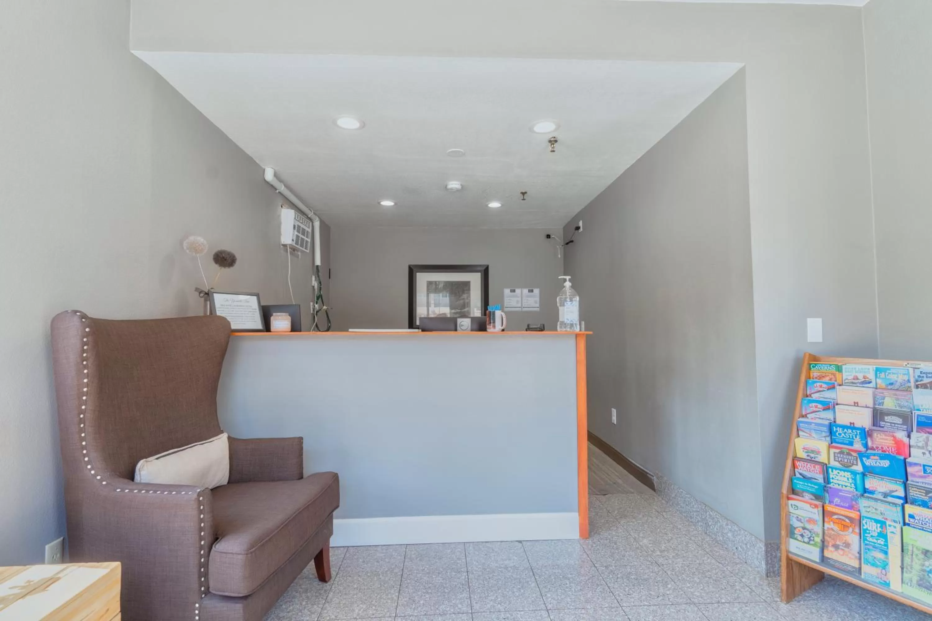 Lobby or reception, Bed in The Yosemite Inn