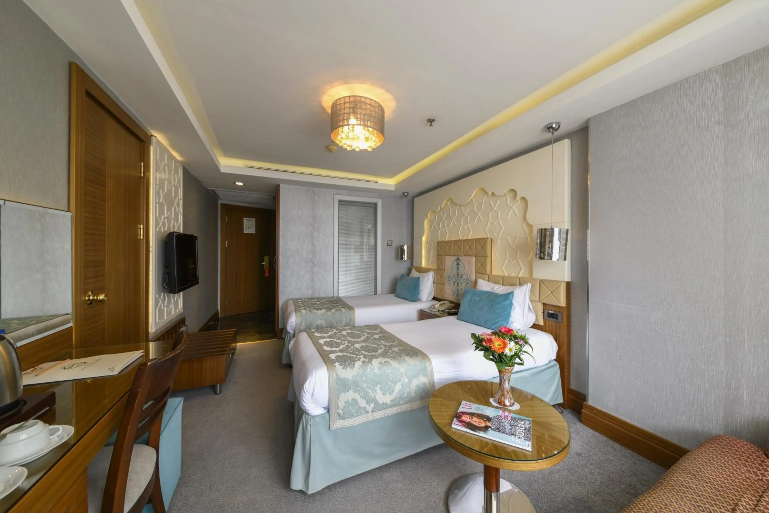 Massage, Bed in Grand Star Hotel Bosphorus & Spa