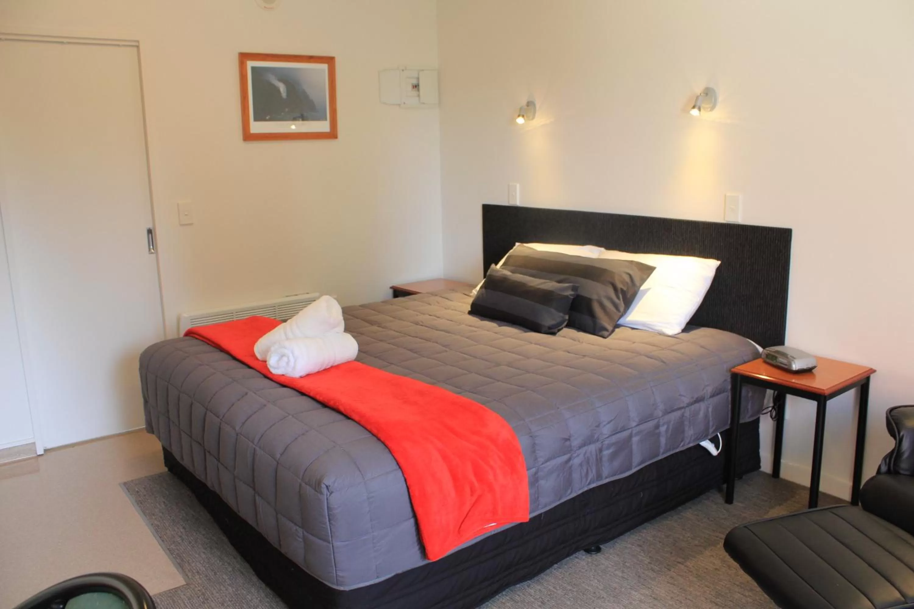 Bed in Bella Vista Motel Te Anau