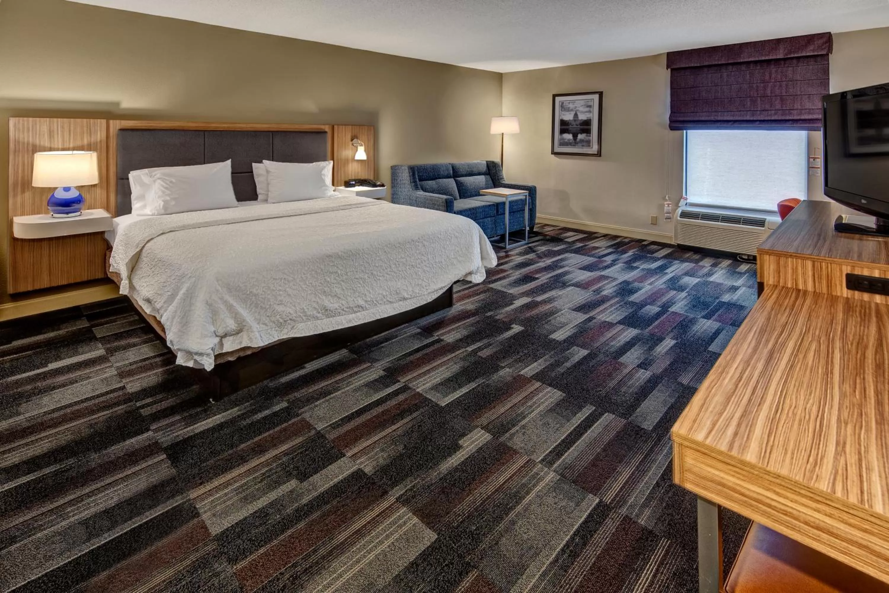 Bedroom, Bed in Hampton Inn Dumfries/Quantico