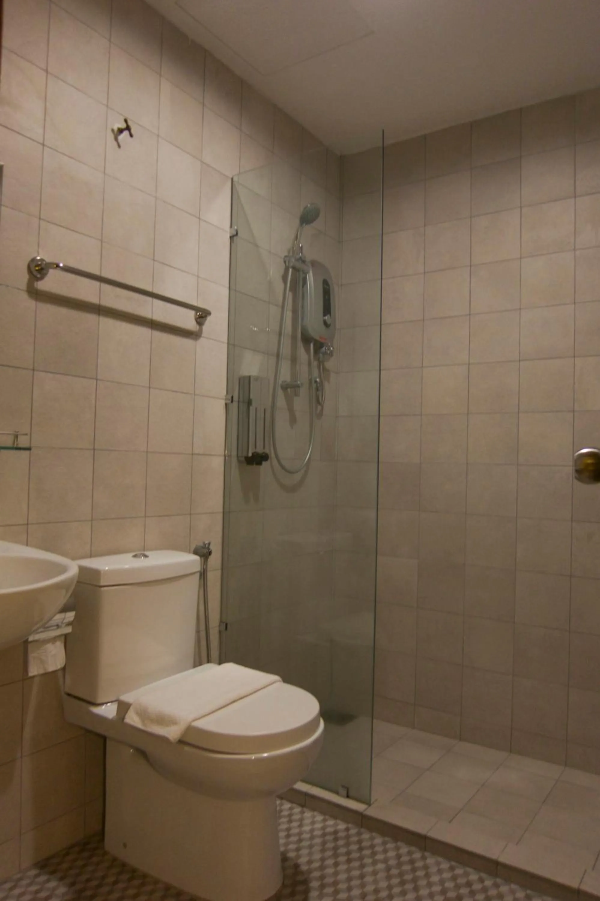 Bathroom in Hotel 1000 Miles