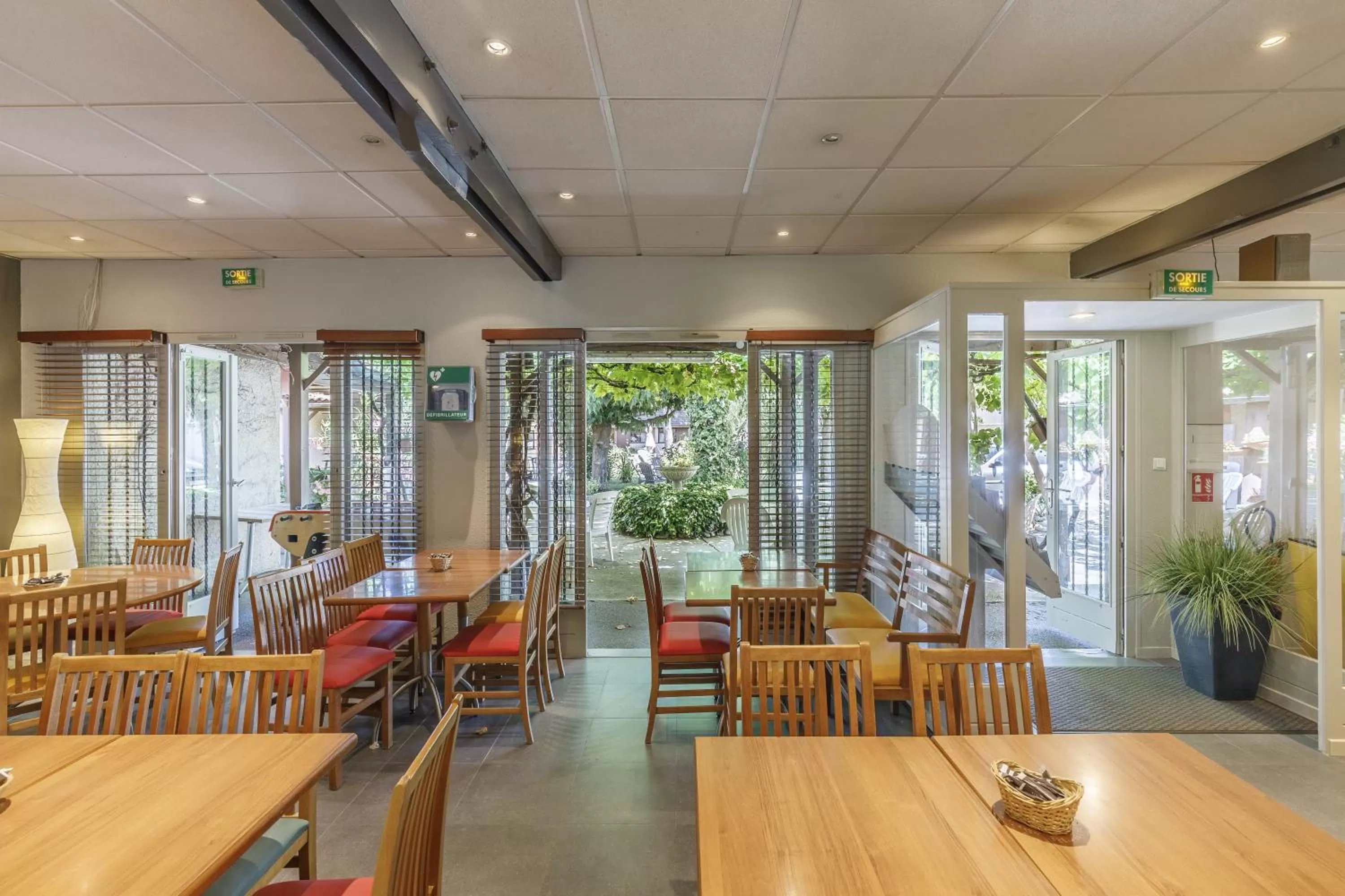 Property building in Hotel Cristol