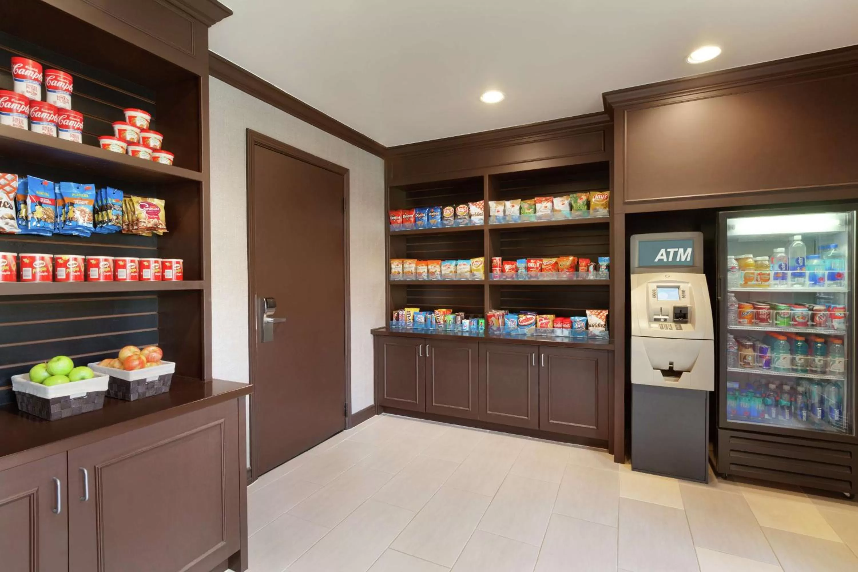 Restaurant/places to eat in Embassy Suites by Hilton Lompoc Central Coast