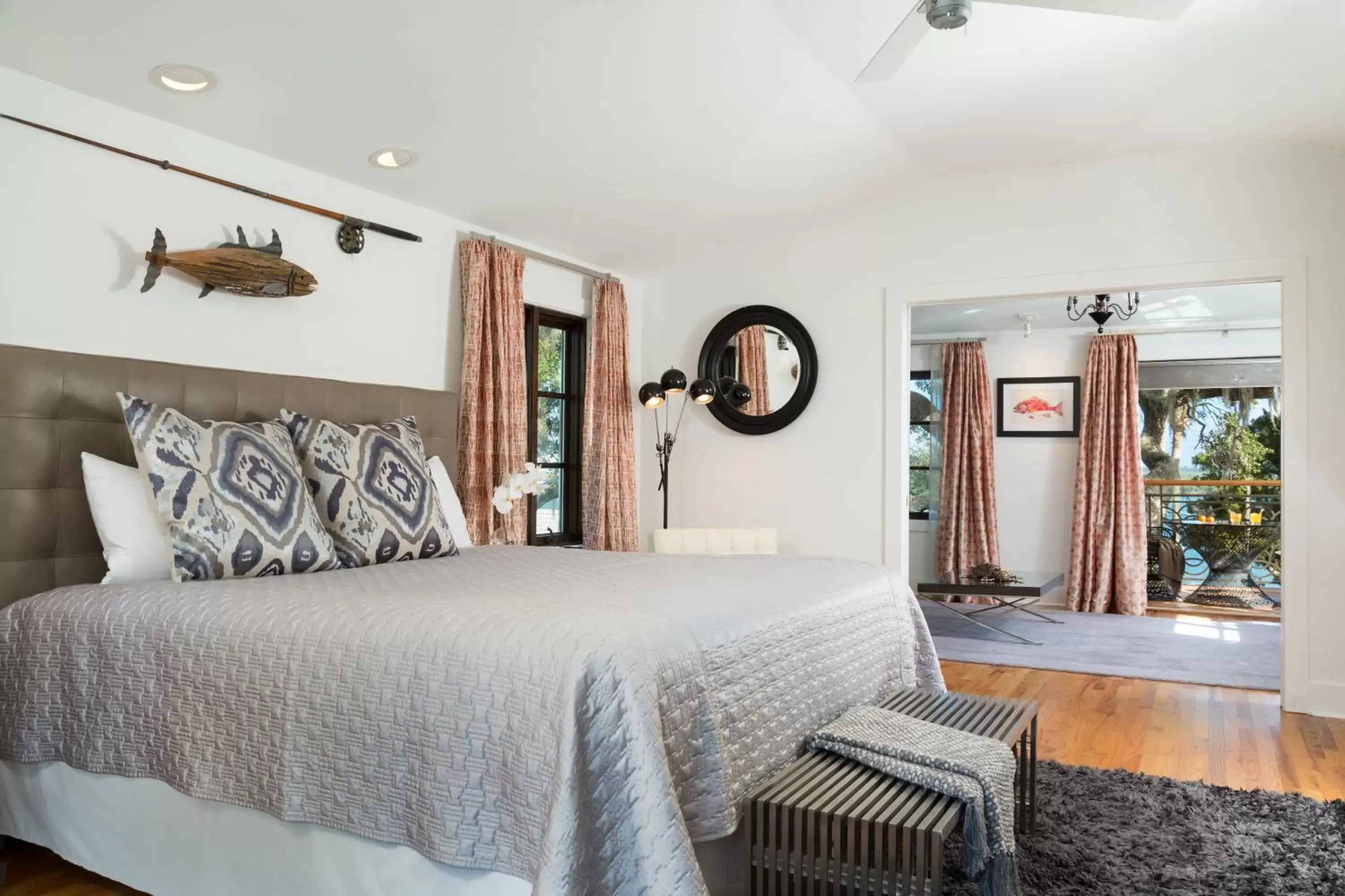 King Suite in Black Dolphin Inn King Suite in Black Dolphin Inn