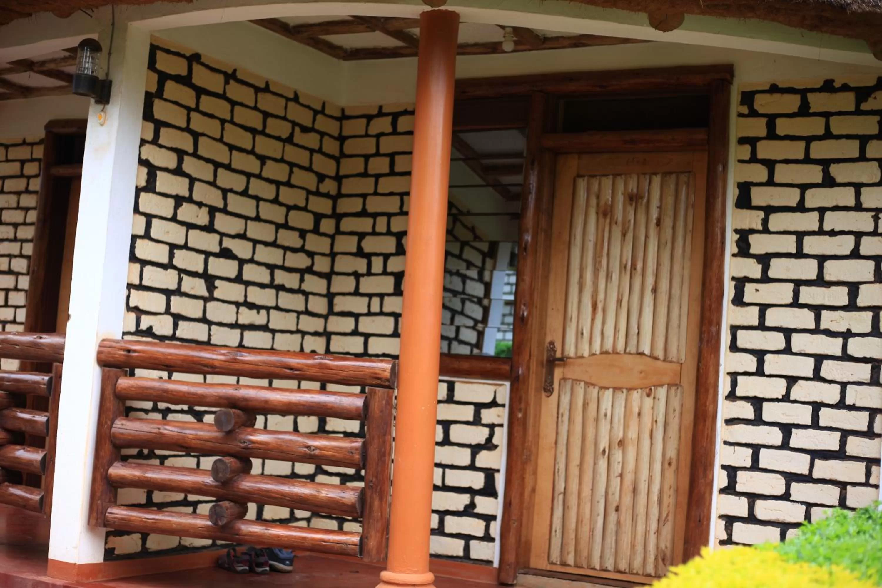 Elite Backpackers Services