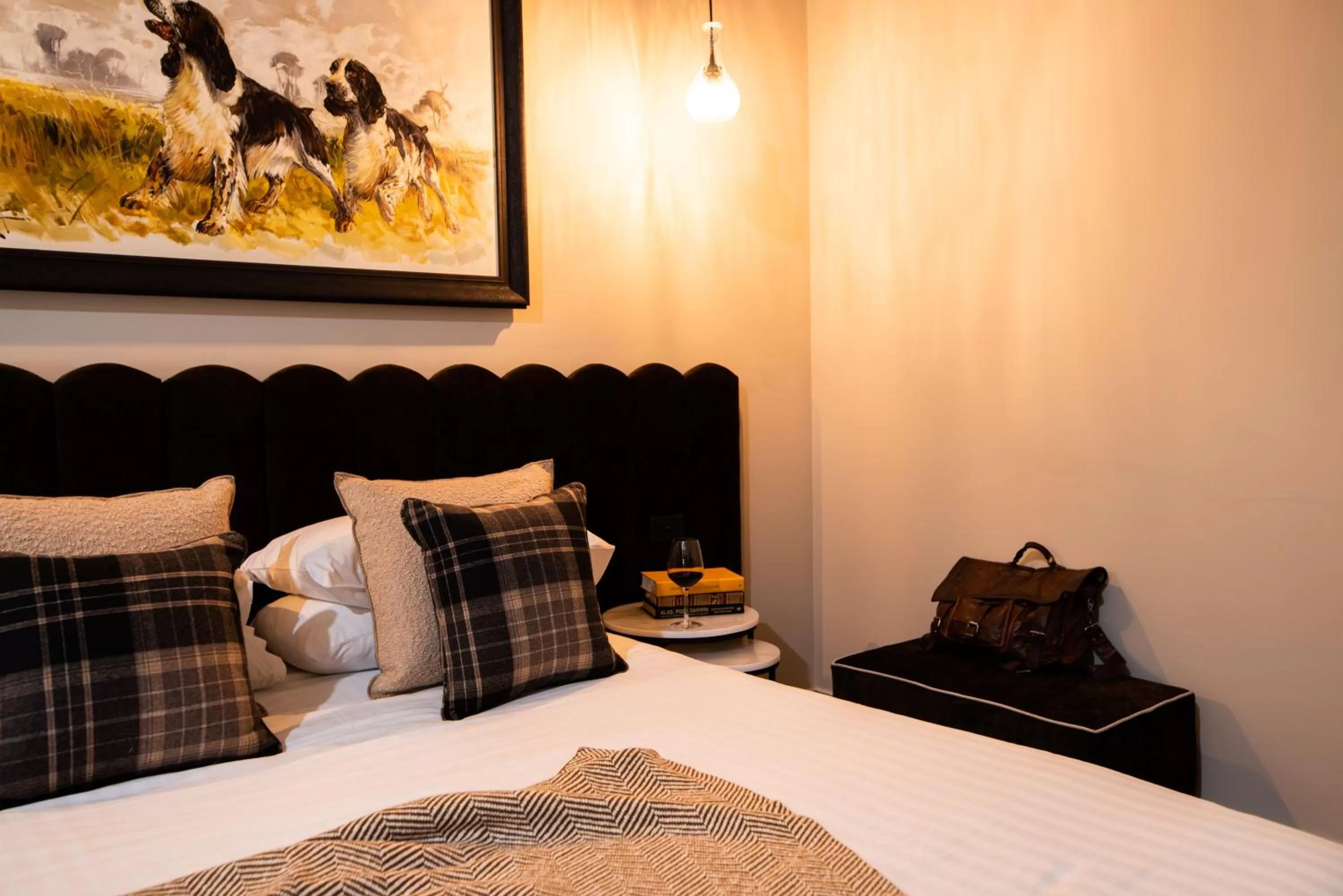 Bed in Mount Gambier Hotel