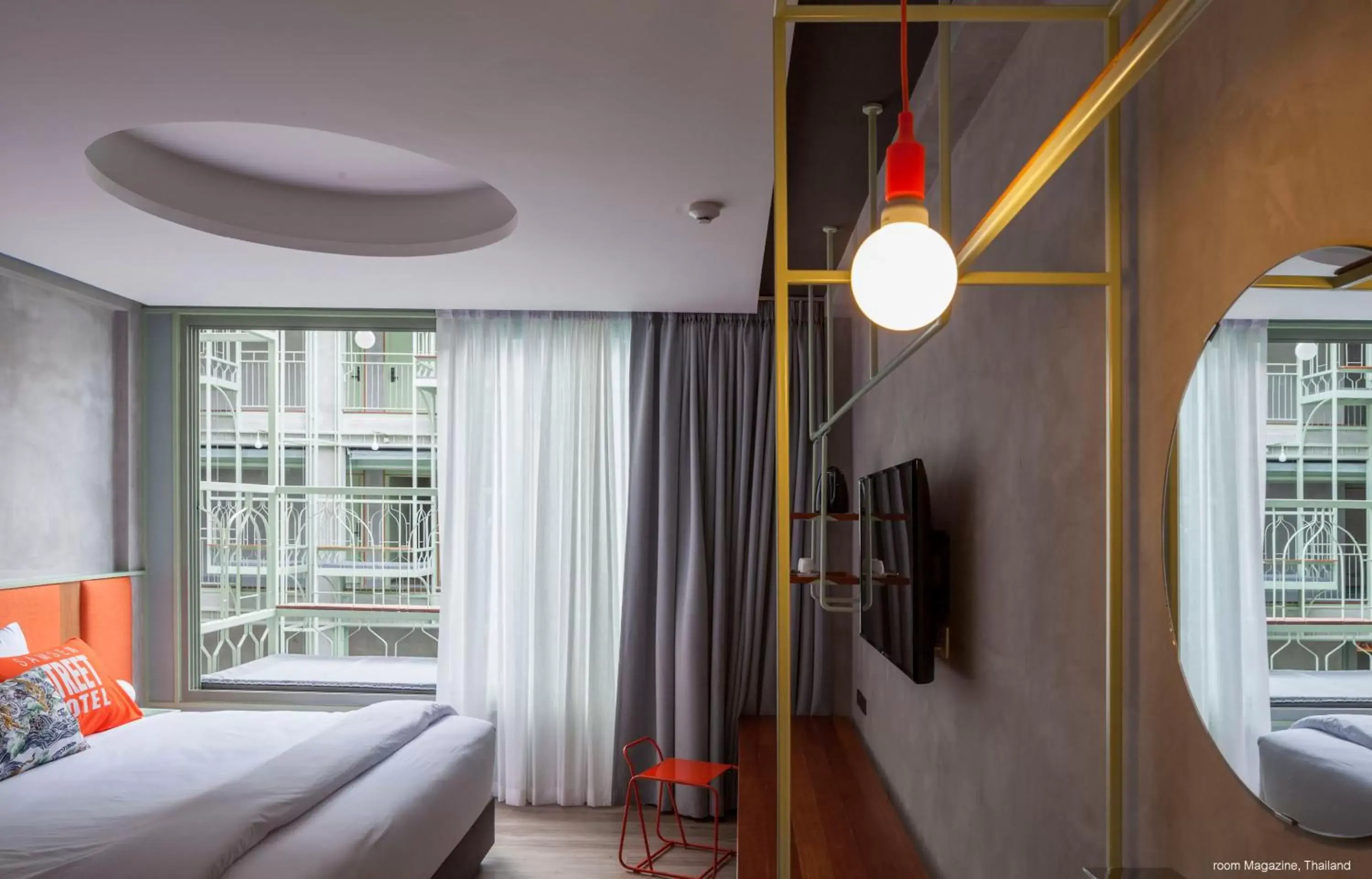 Deluxe with Pool View in Samsen Street Hotel Deluxe with Pool View in Samsen Street Hotel