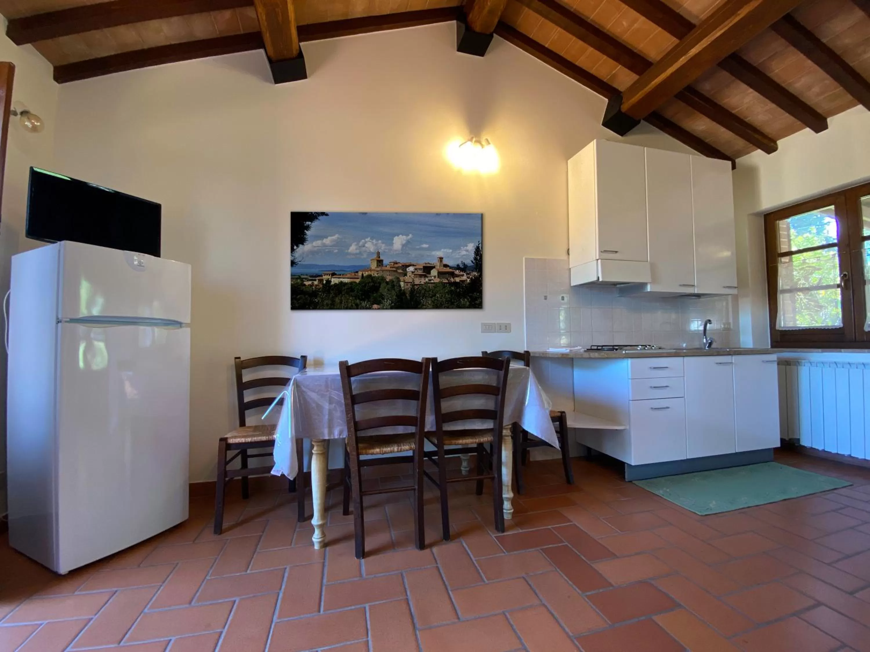 Kitchen or kitchenette in Agriturismo Tenuta Badia