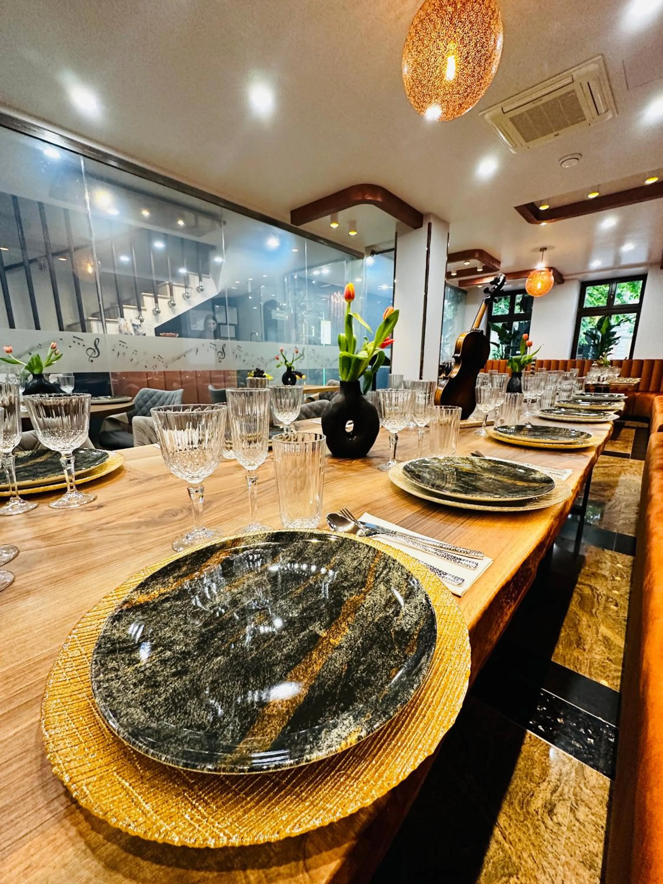 Restaurant/places to eat in Villa & Restaurant Levoslav House