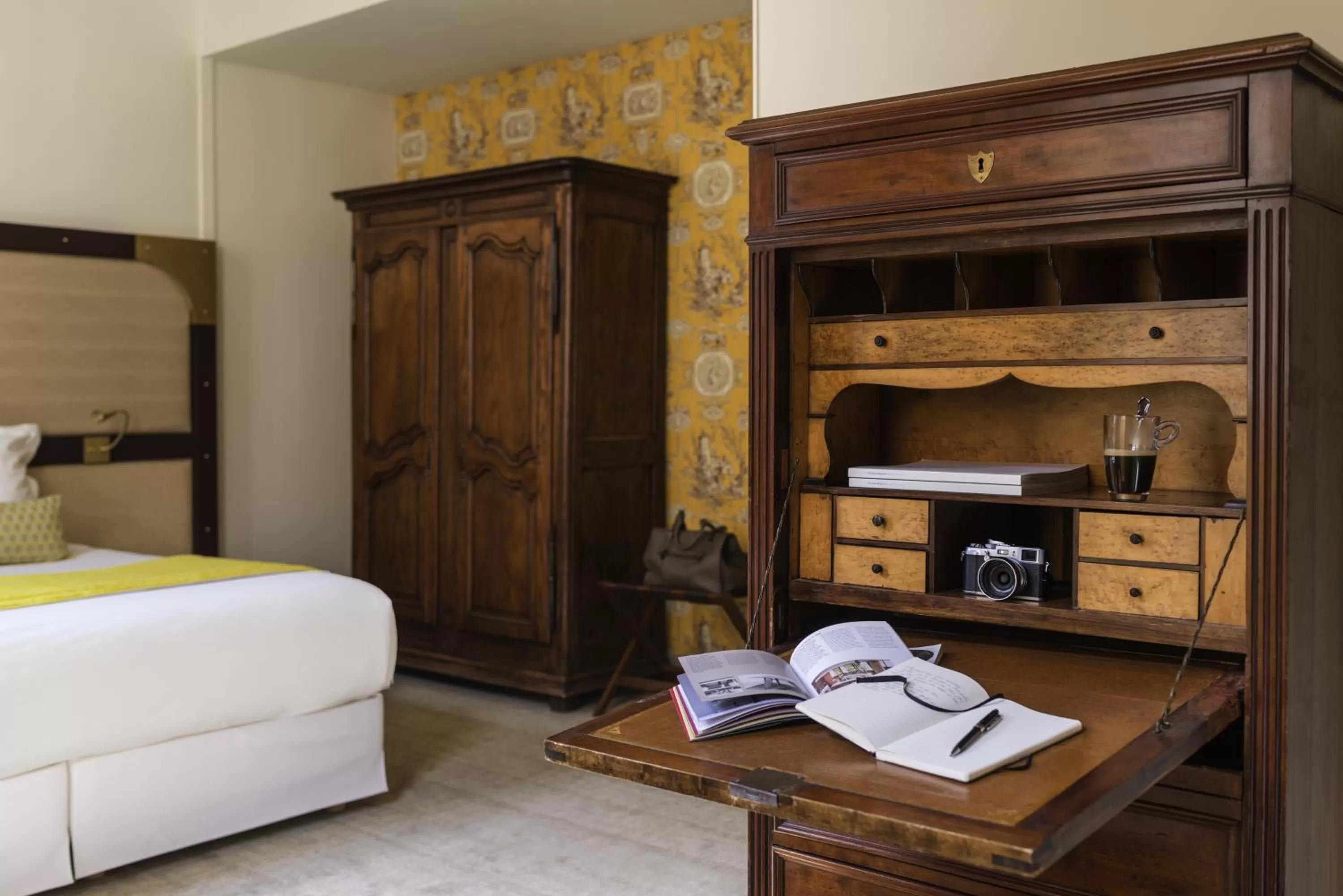 Photo of the whole room, Bed in Grand Hotel Beauvau Marseille Vieux-Port - MGallery Collection