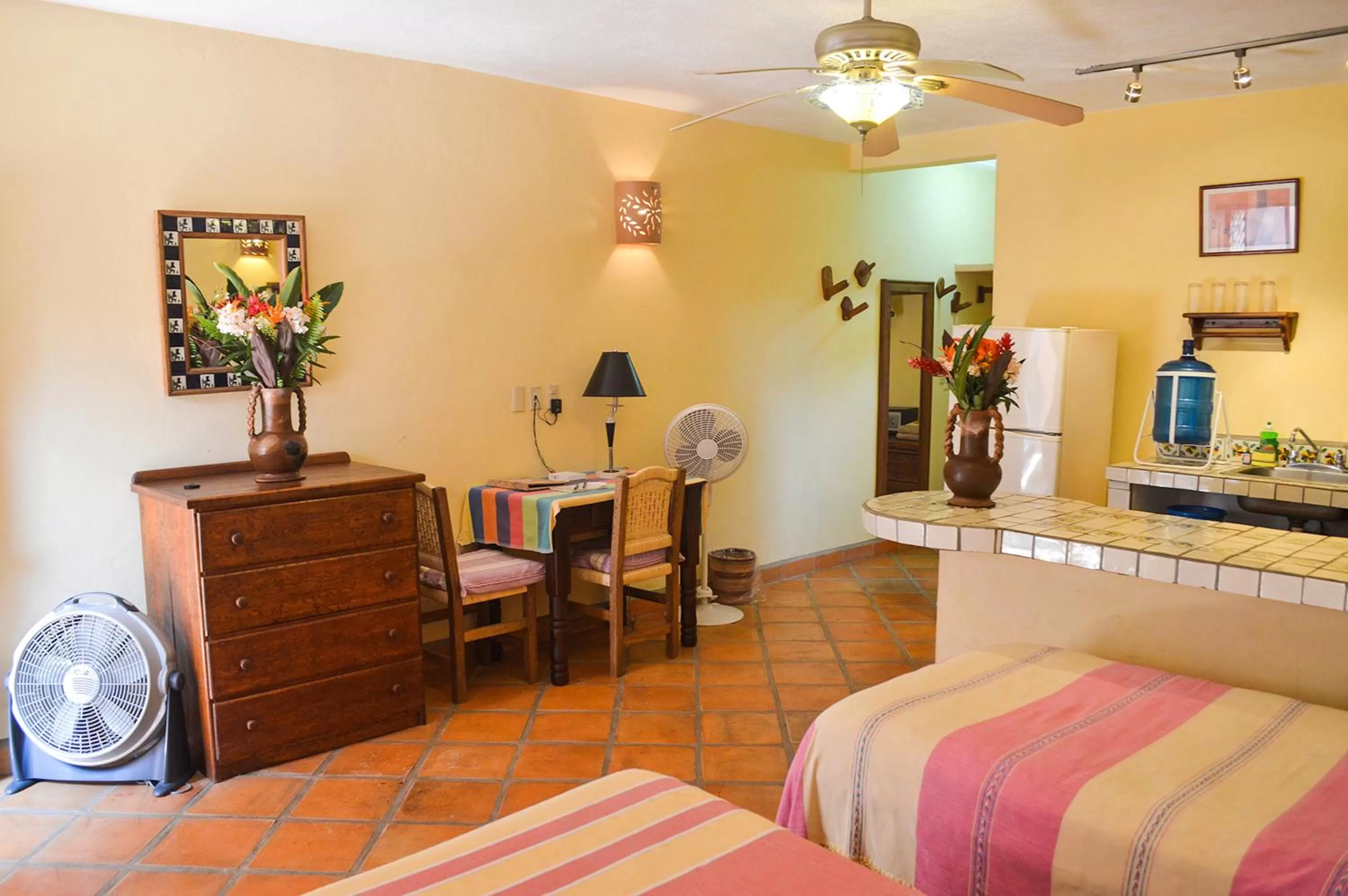 Kitchen or kitchenette in Hotel Casamar Suites
