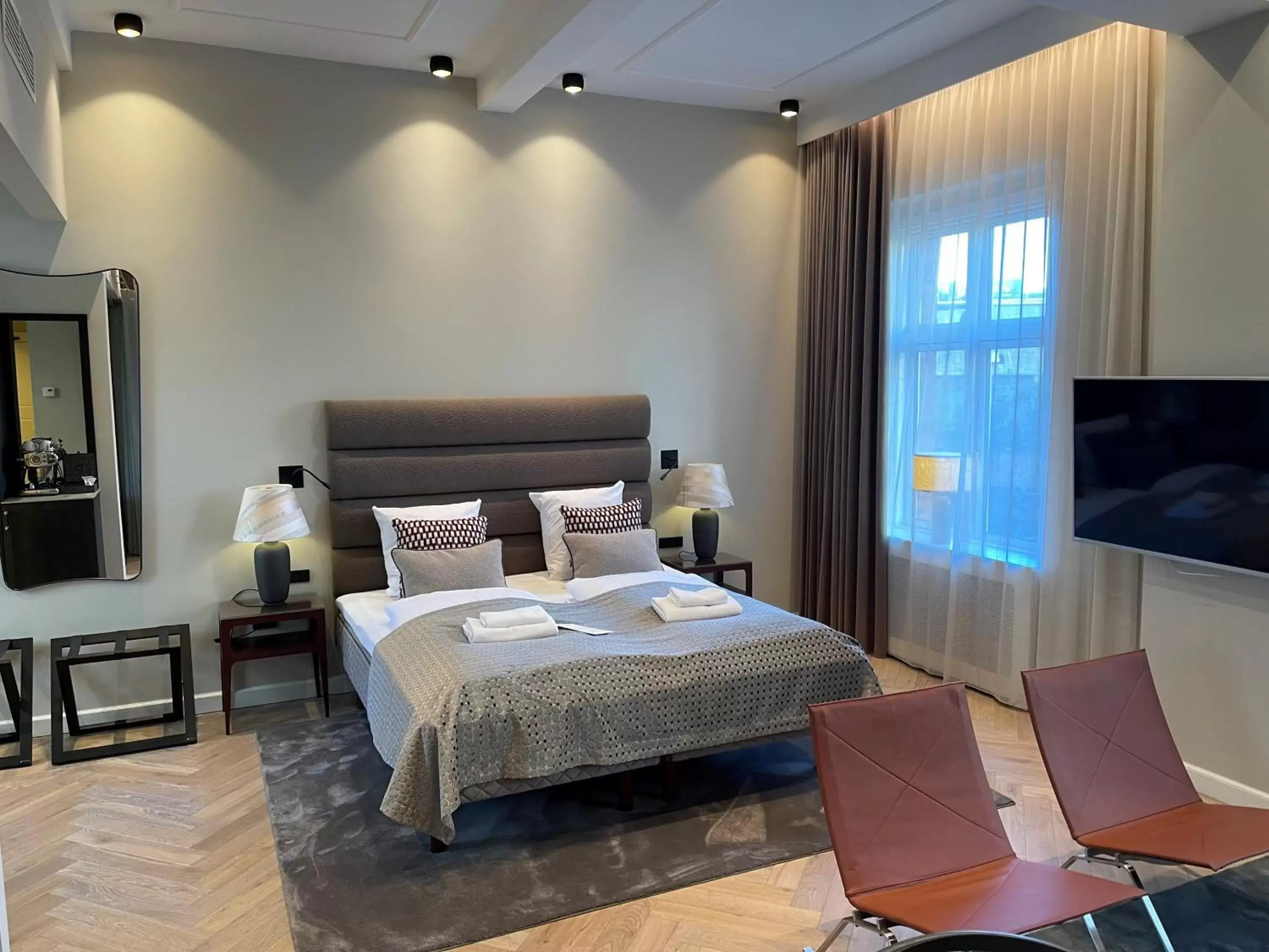 Superior Double Deluxe in Ascot Hotel Superior Double Deluxe in Ascot Hotel