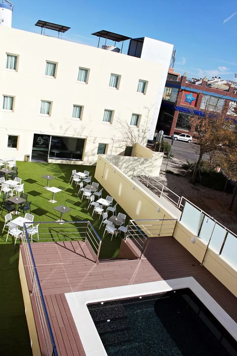 Swimming pool in Checkin Urban Nevada