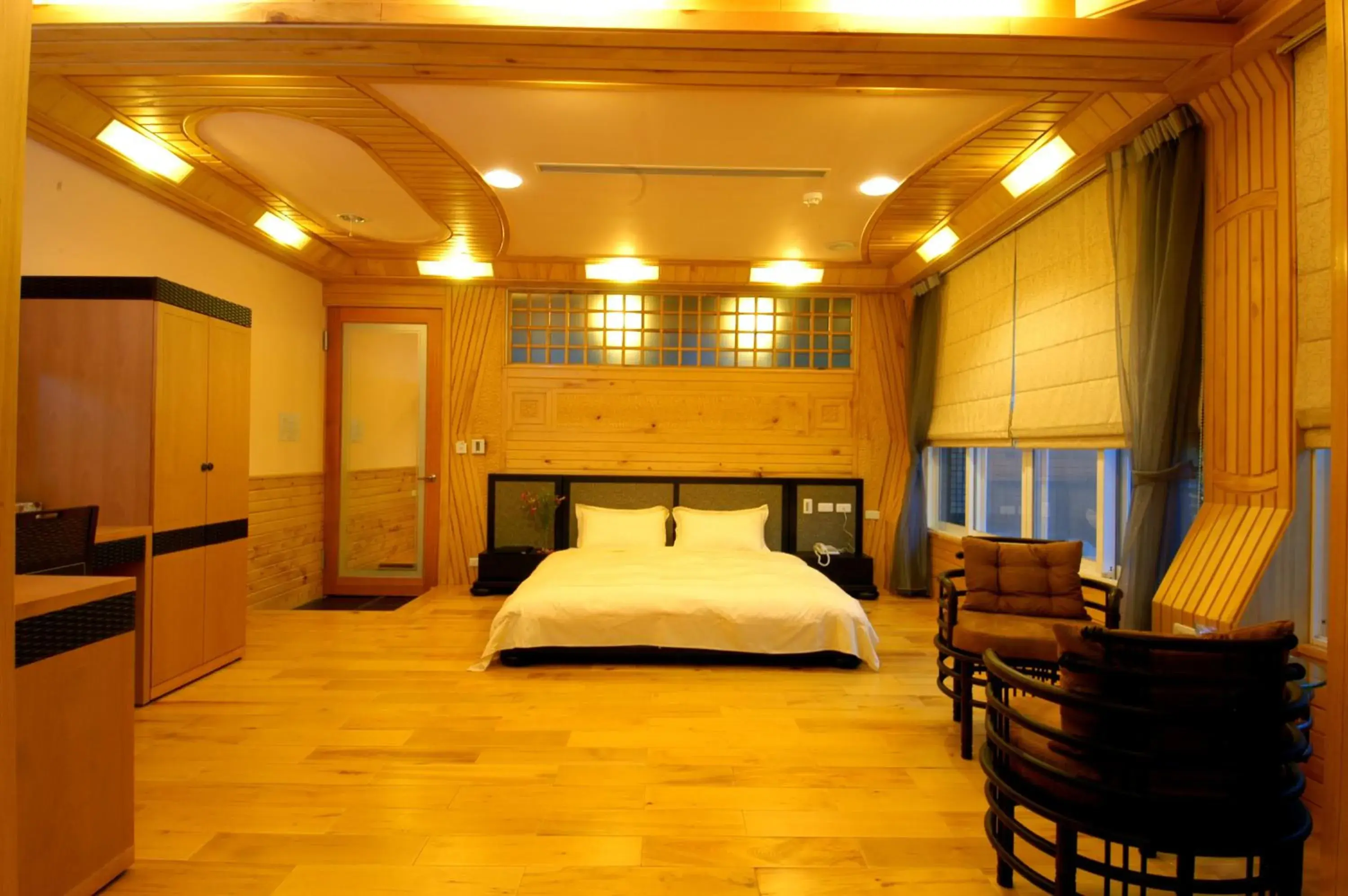 Deluxe Triple Room in Full Moon Spa Deluxe Triple Room in Full Moon Spa
