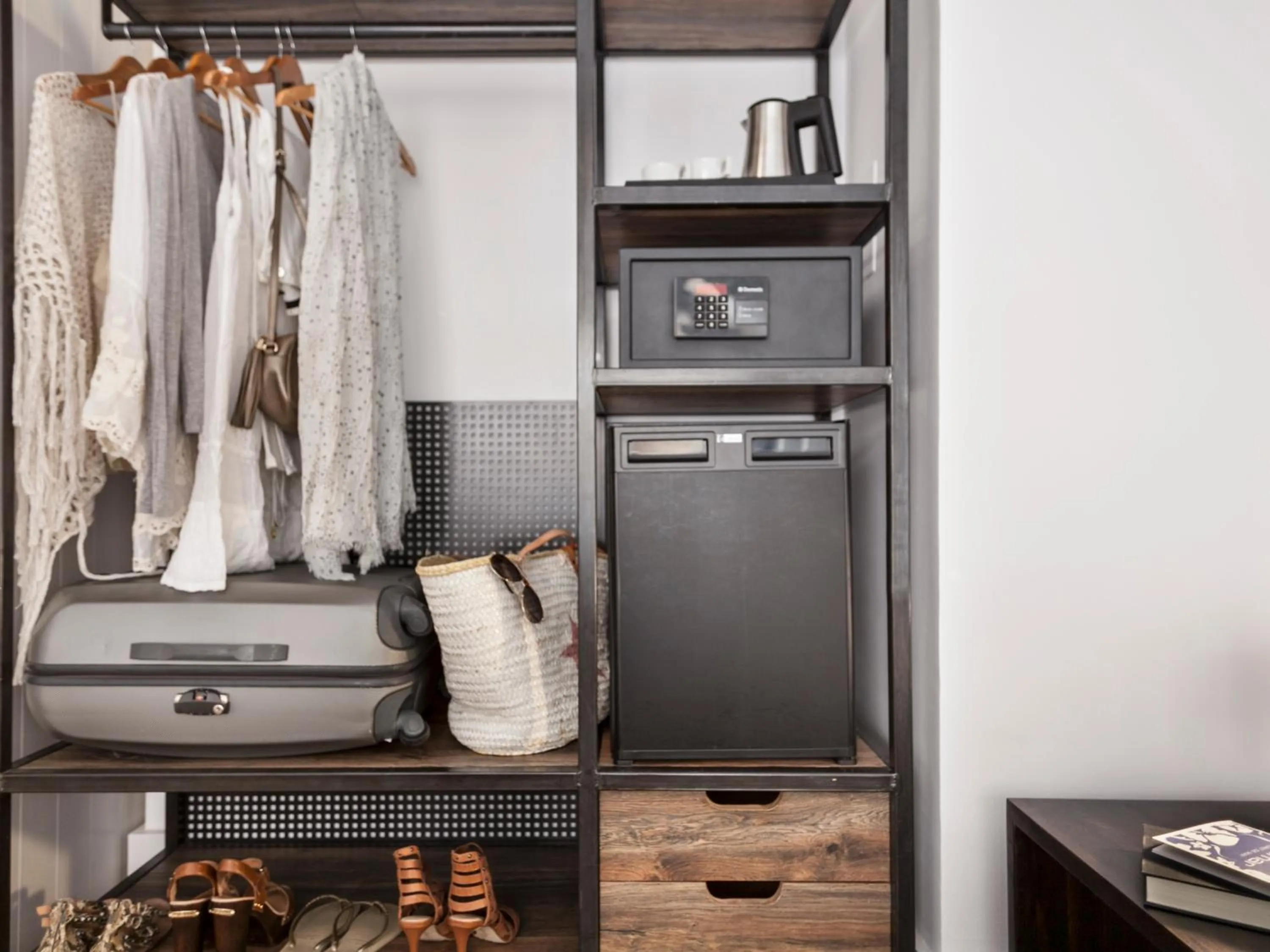 Bedroom in Delamar 4*Sup-Adults only (18+)