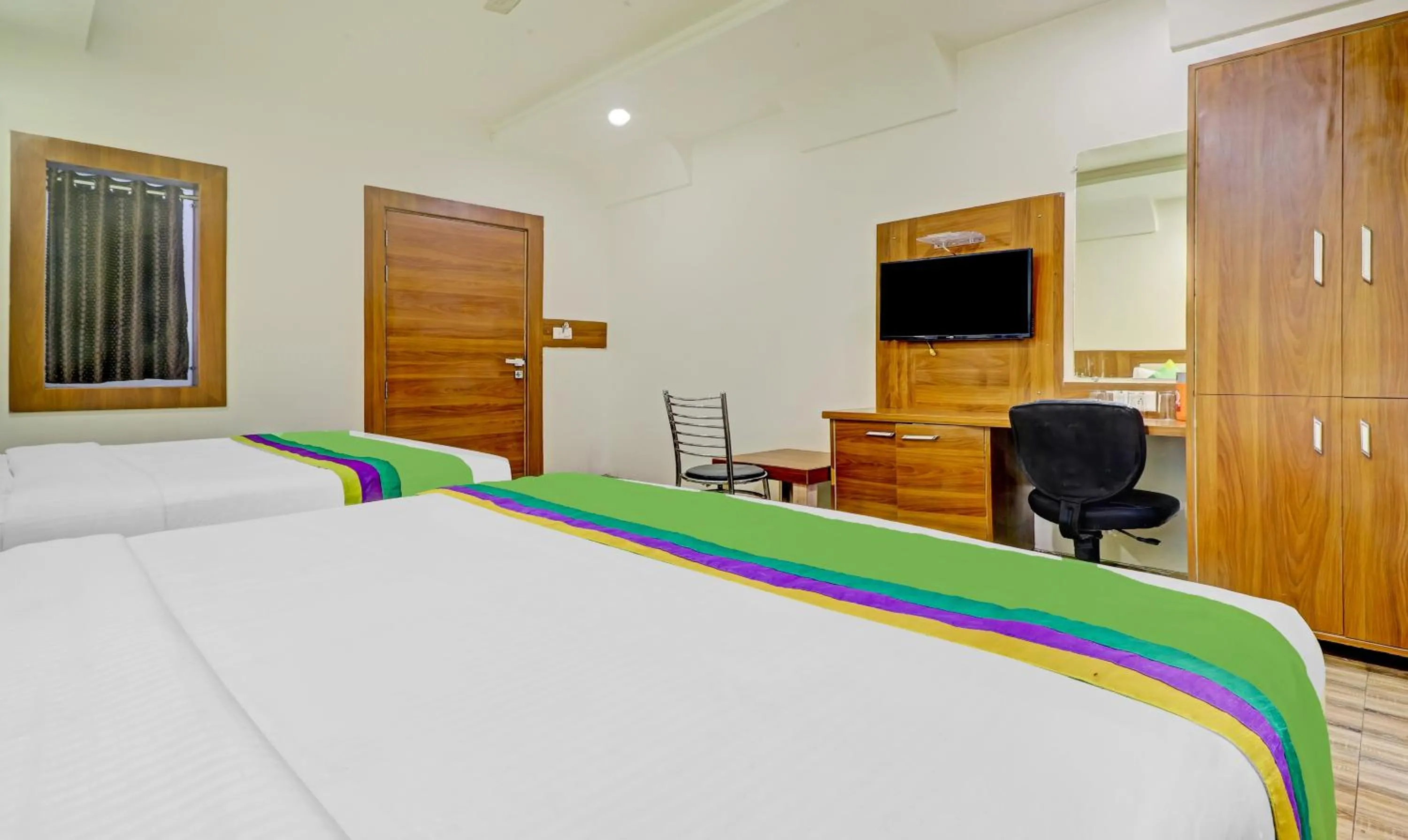 TV/Entertainment Center in Treebo Trend Taj Dream