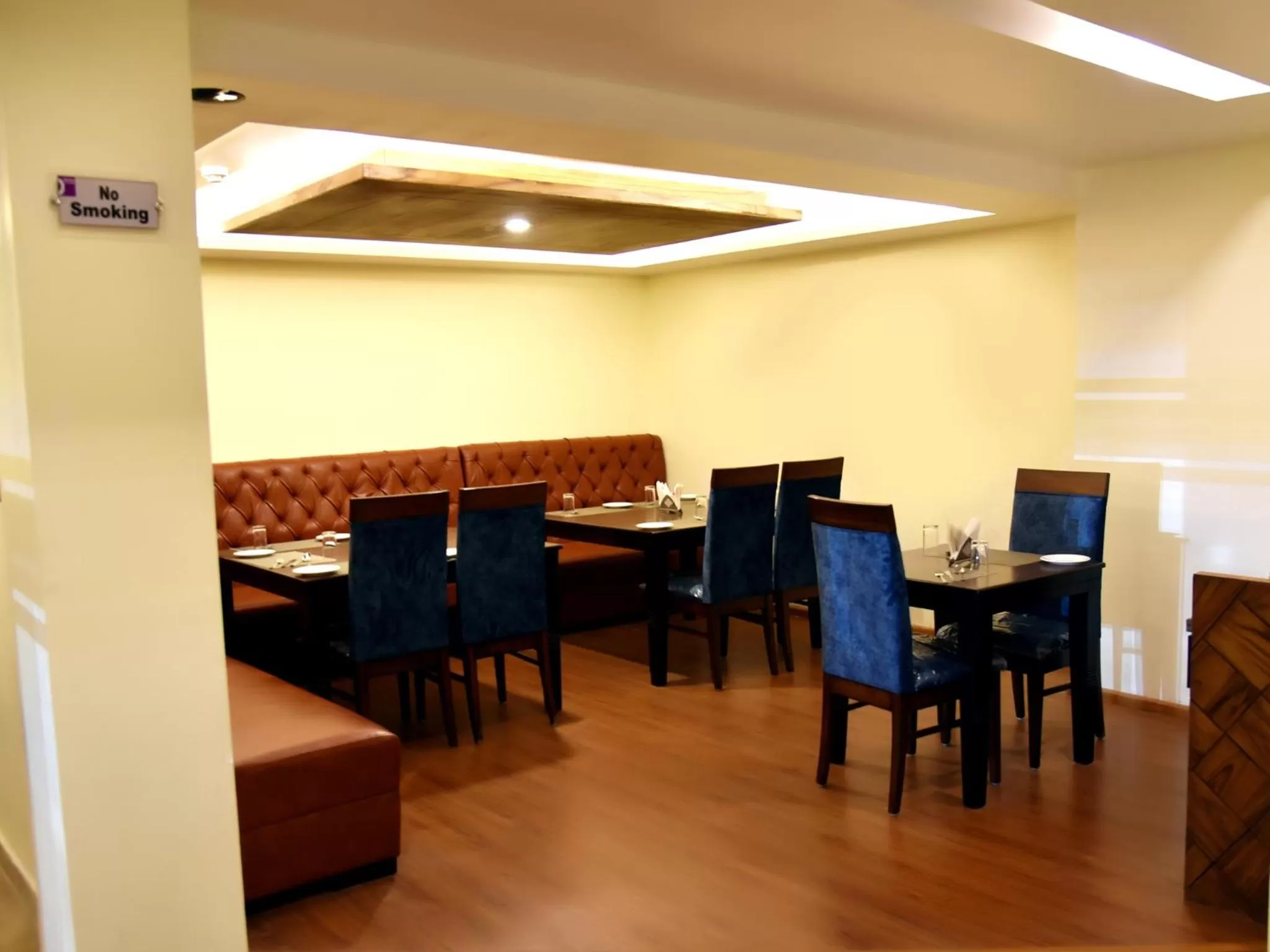 Clarks Inn Suites Katra
