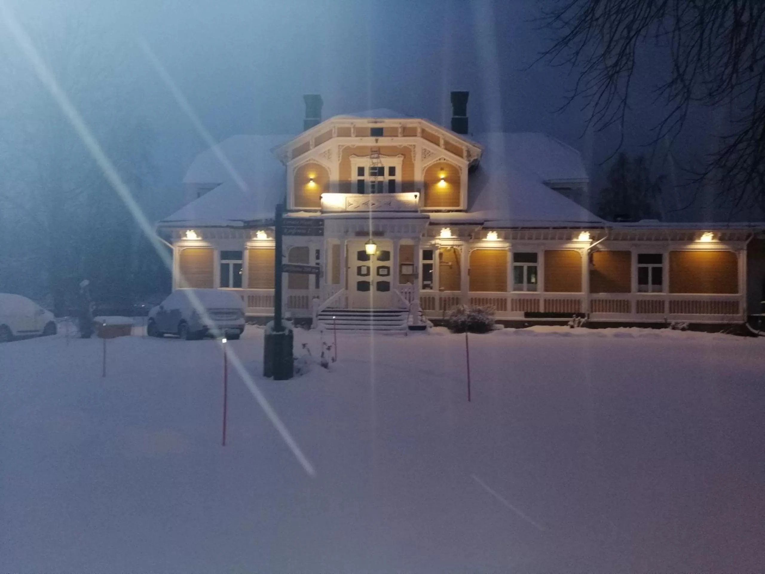 Winter, Property Building in Värdshuset Lugnet