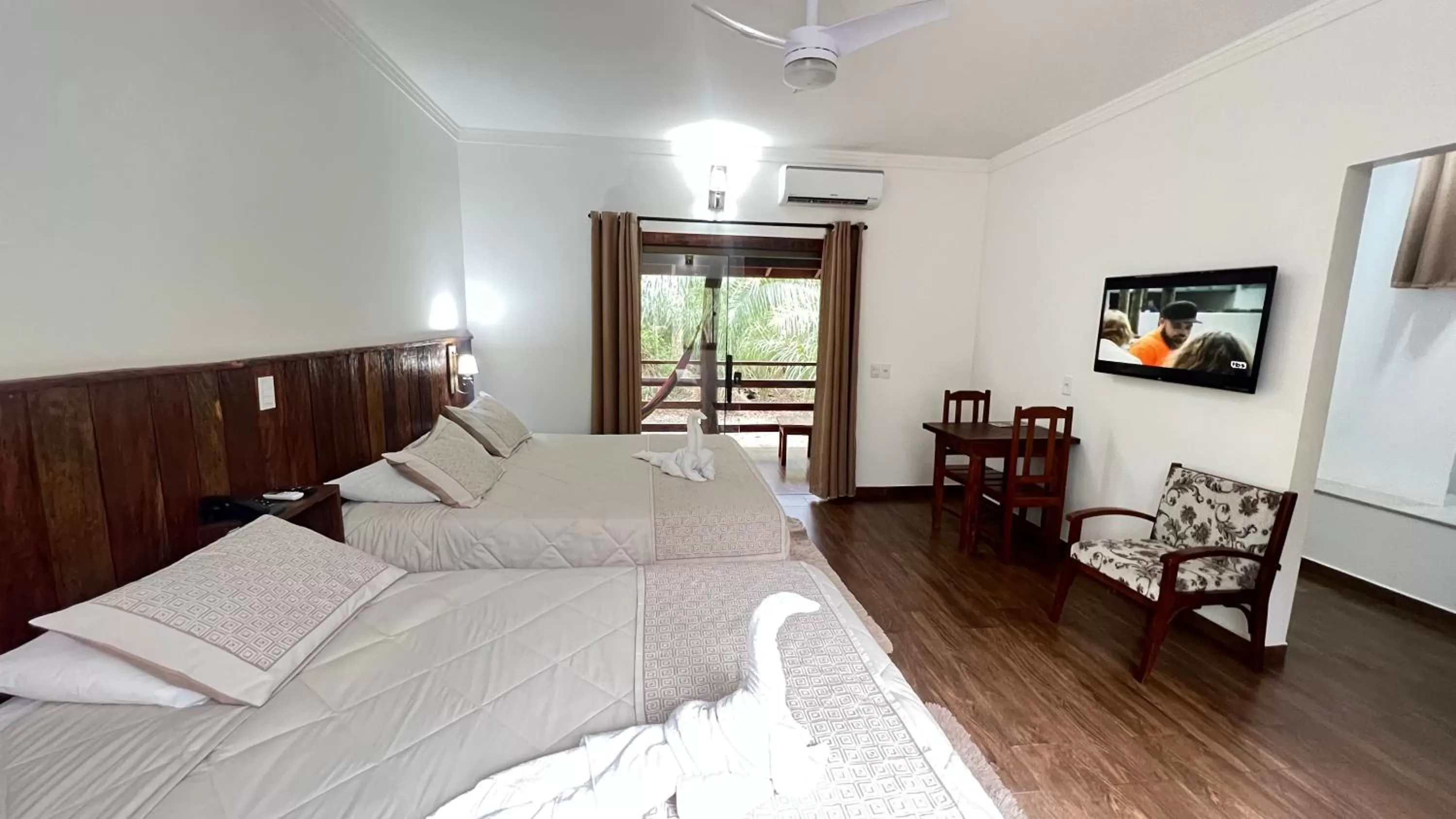 Photo of the whole room, Bed in Hotel Cabanas