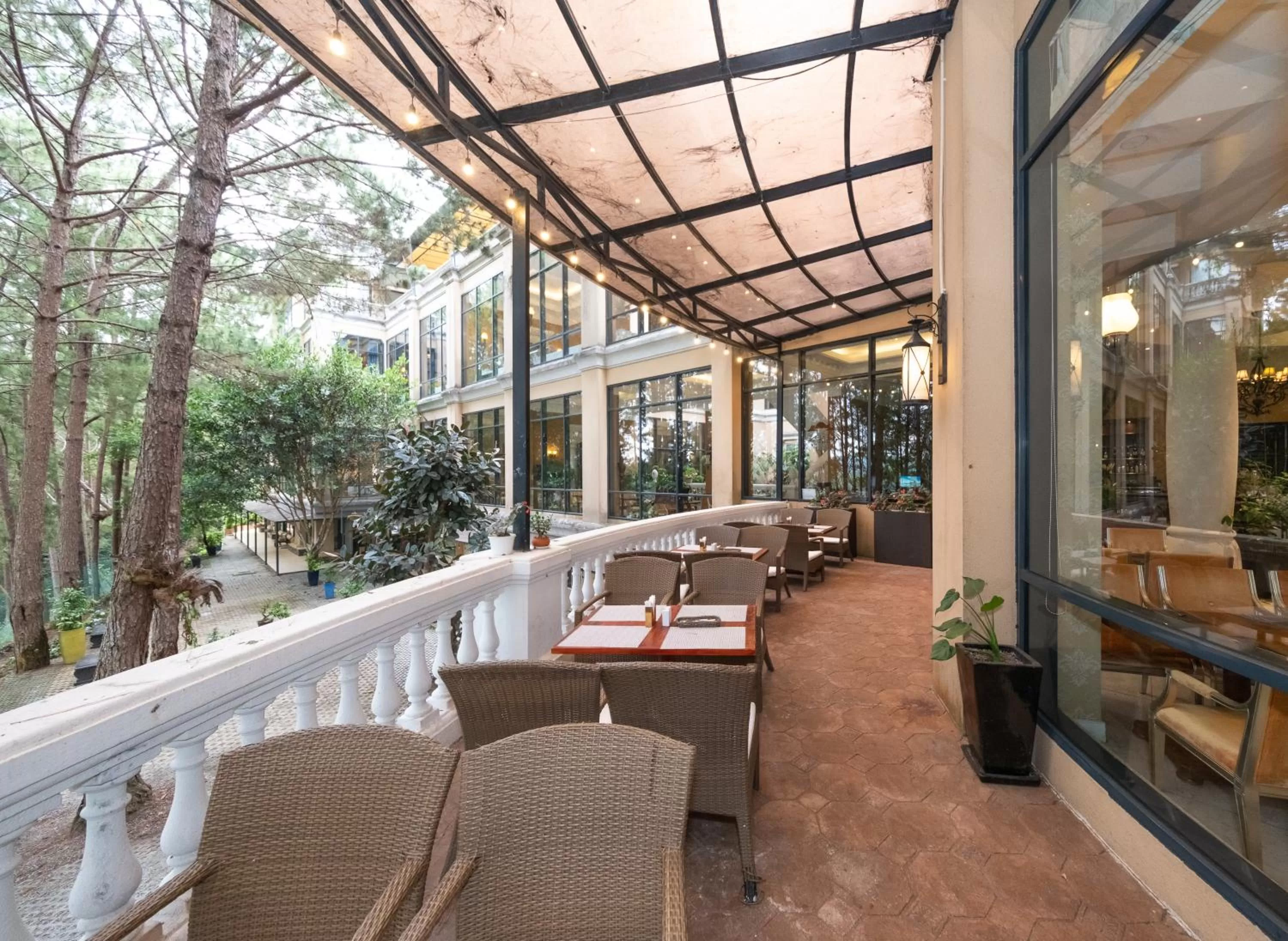 Restaurant/places to eat in Dalat Edensee Lake Resort & Spa