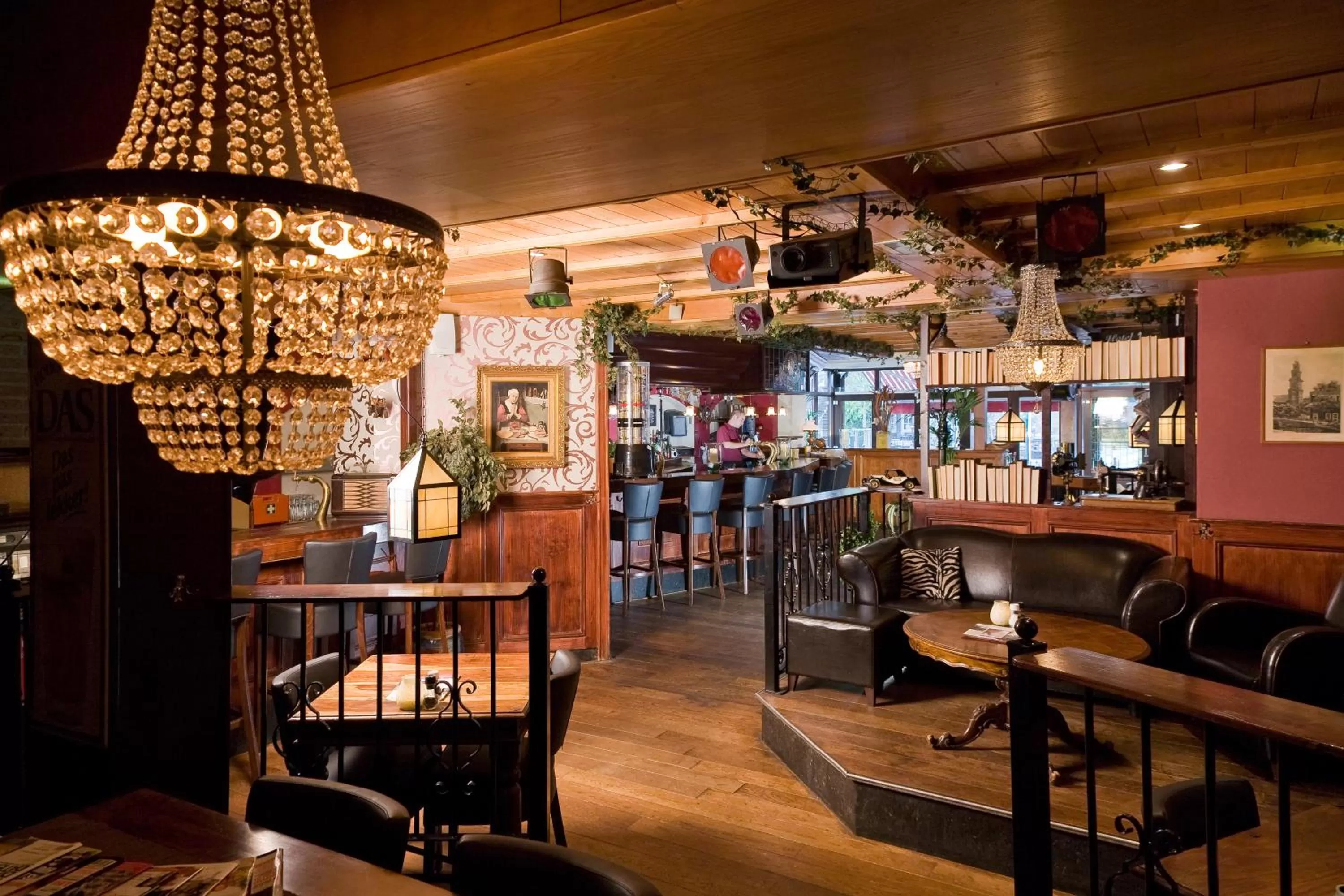 Restaurant/places to eat, Lounge/Bar in Hotel Verhoeven