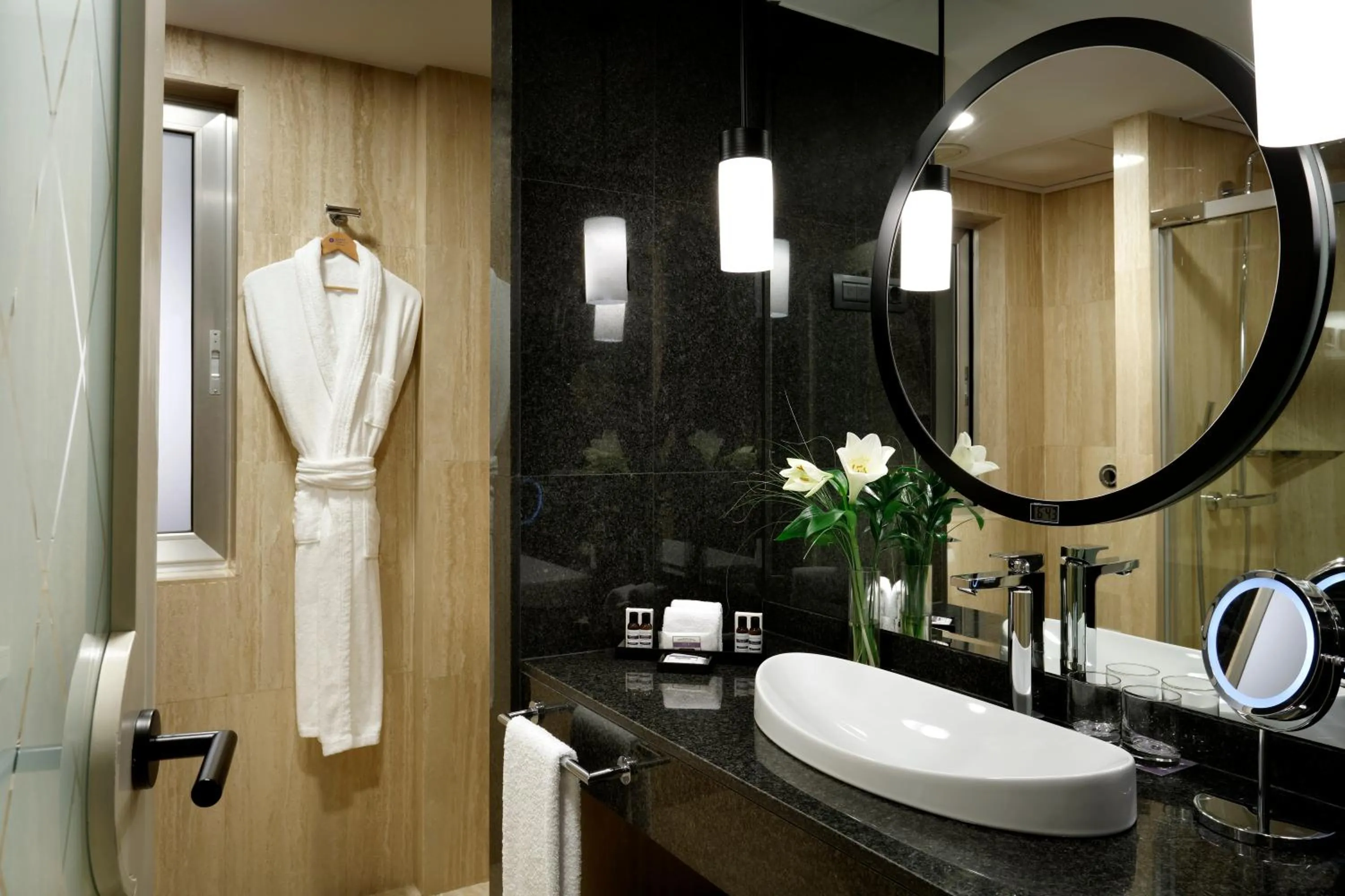 Bathroom in Hyatt Regency Hesperia Madrid