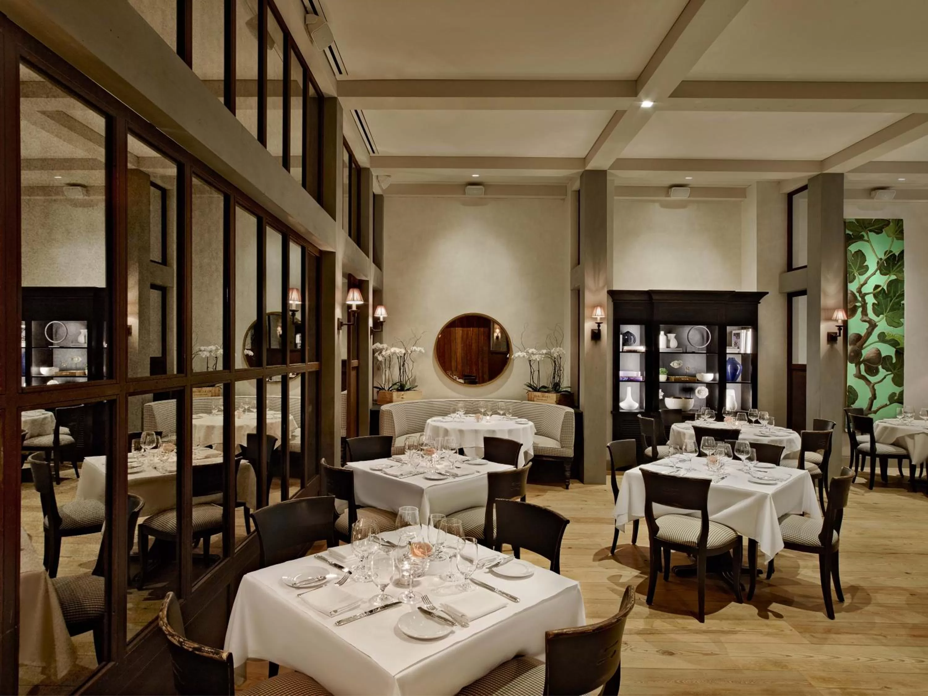 Restaurant/places to eat in Delamar West Hartford