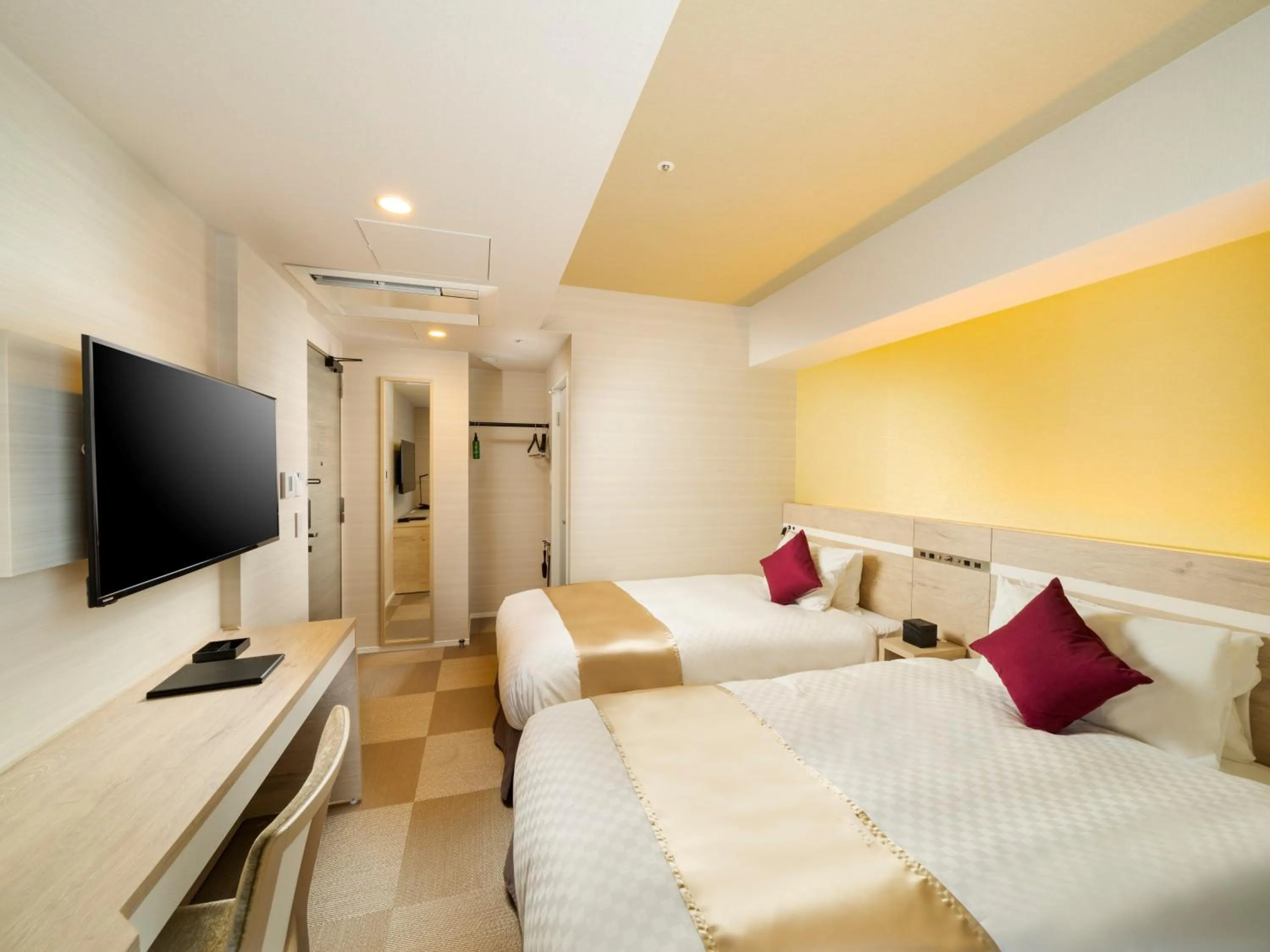 Photo of the whole room, Bed in Best Western Hotel Fino Tokyo Akasaka