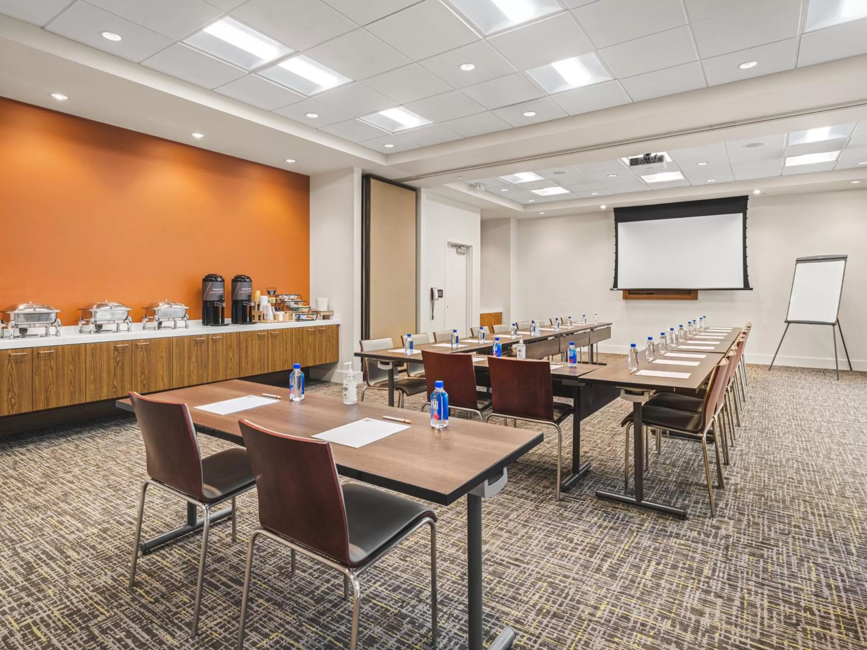 Meeting/conference room in EVEN Hotel Seattle Downtown - Lake Union by IHG