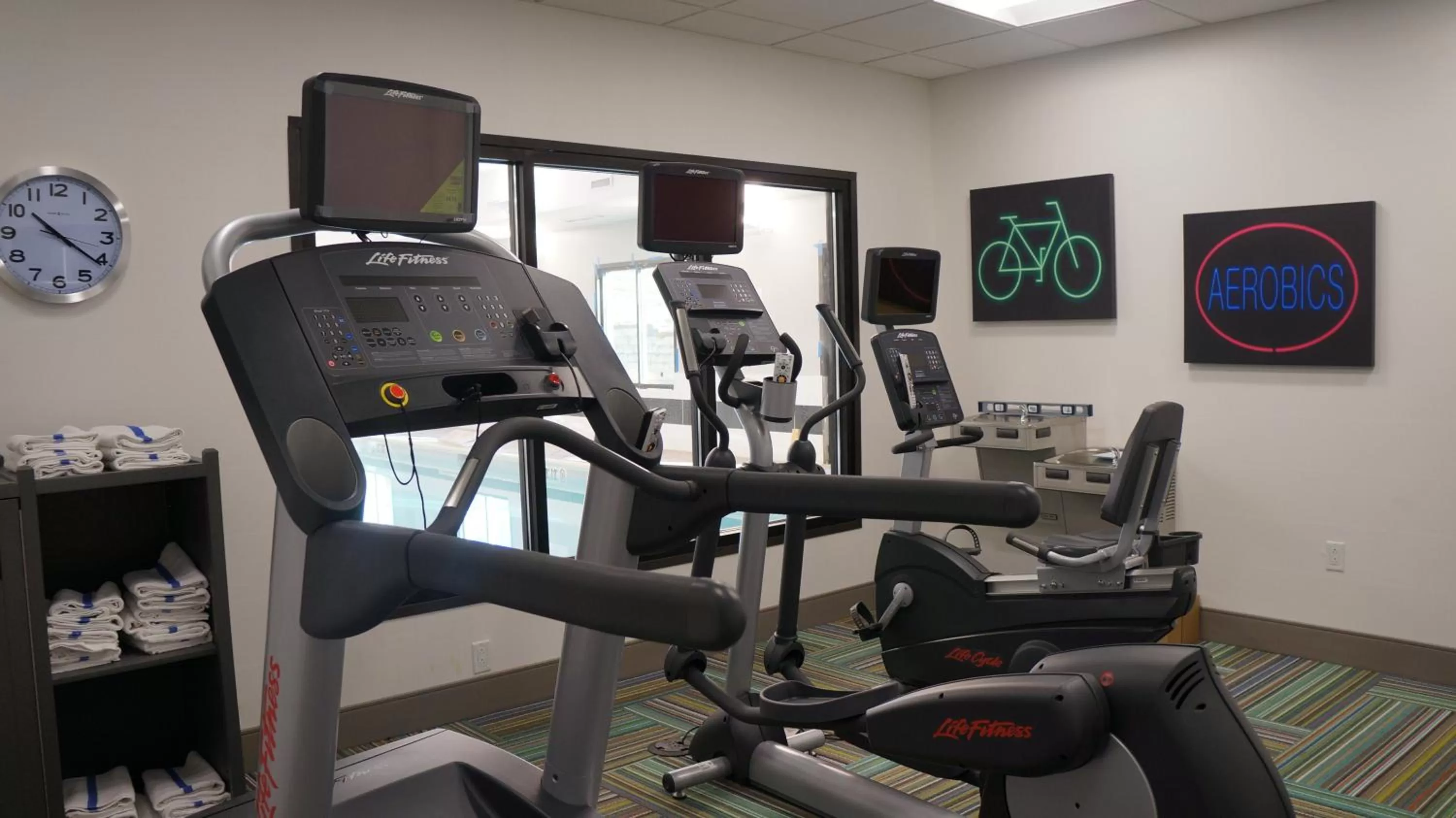 Spa and wellness centre/facilities in Holiday Inn Express & Suites Shippensburg by IHG