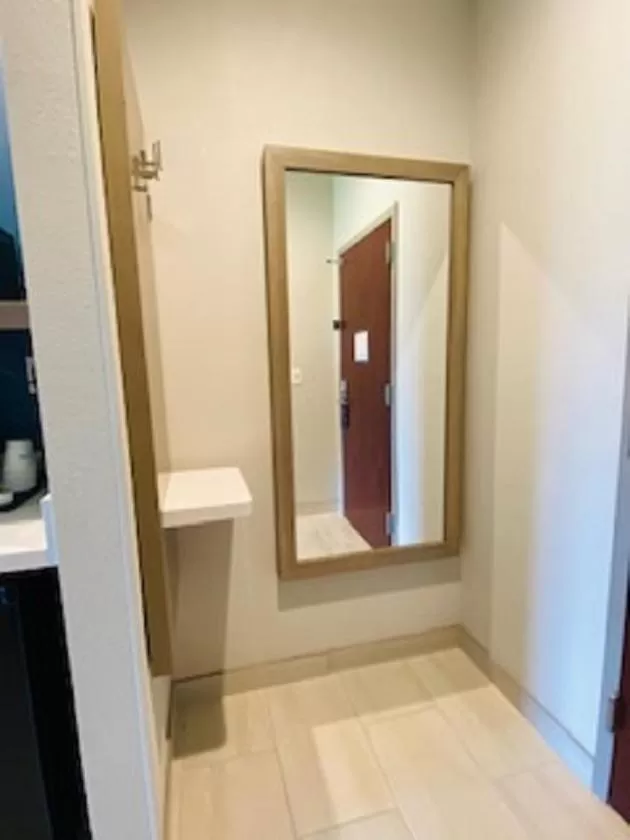 King Suite with Ocean View - Hearing Accessible/Non-Smoking in Holiday Inn Express - Gulfport Beach, an IHG Hotel