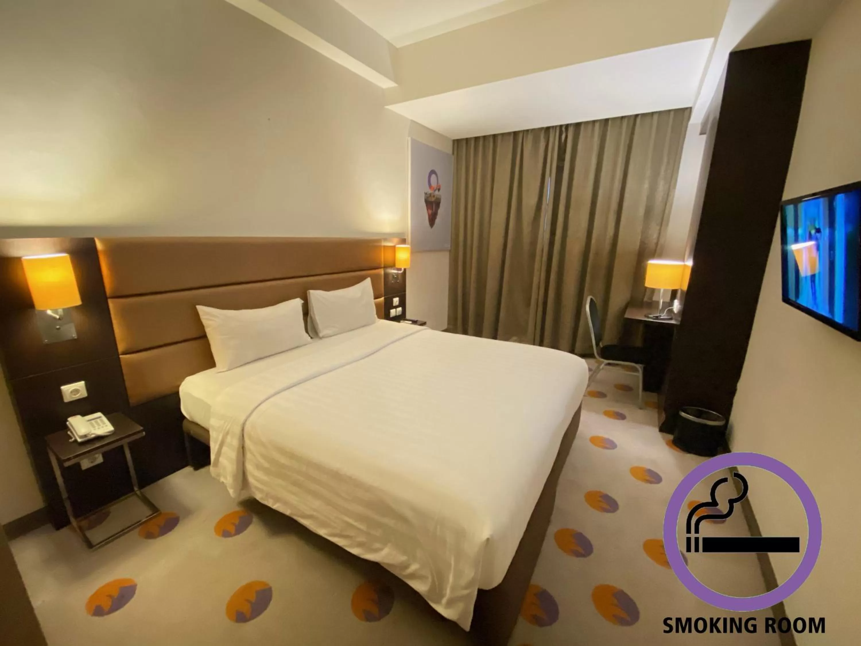 Superior Double Room in FOX HARRIS City Center Bandung