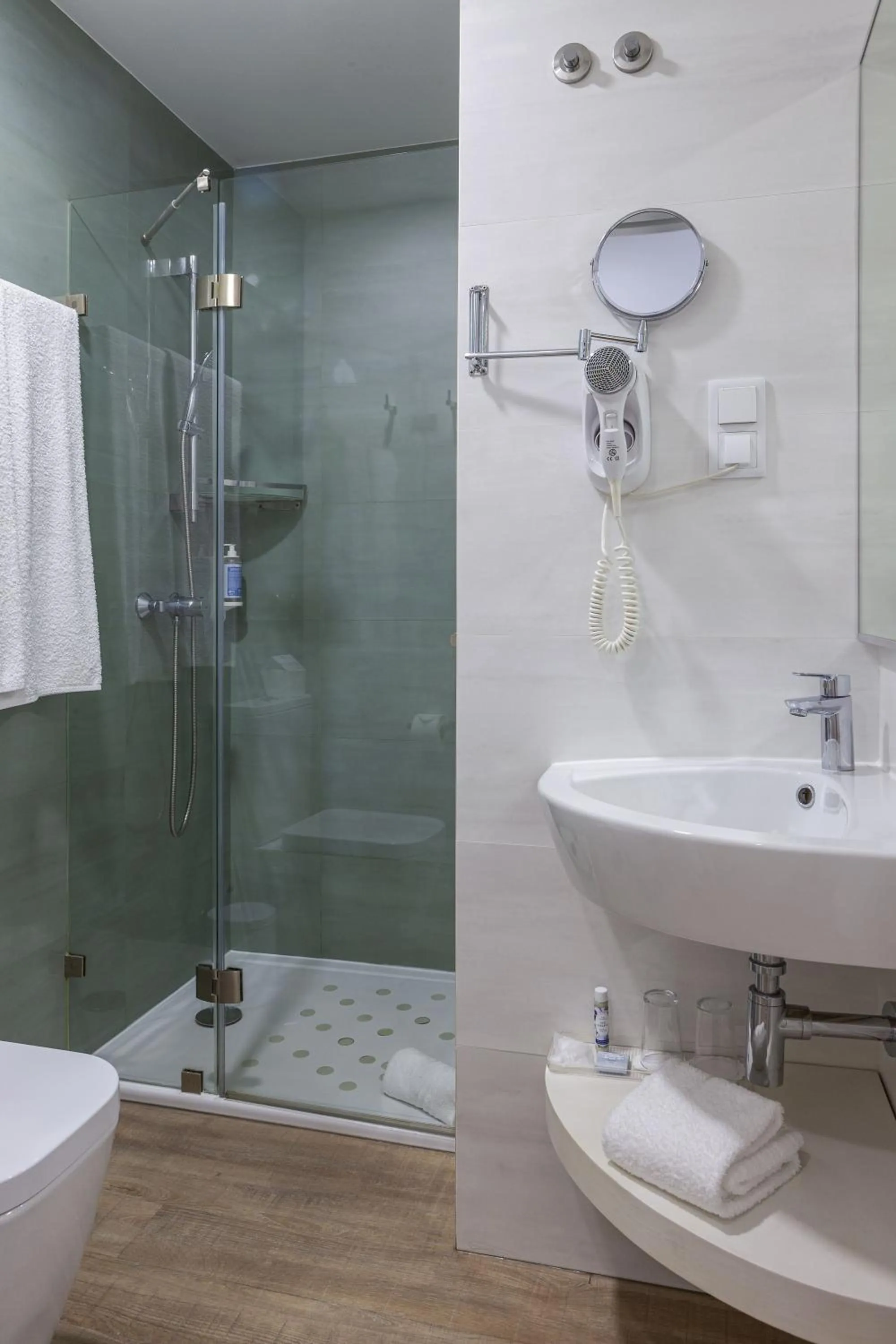 Bathroom in Boutique Hotel Casa do Outeiro - Arts & Crafts