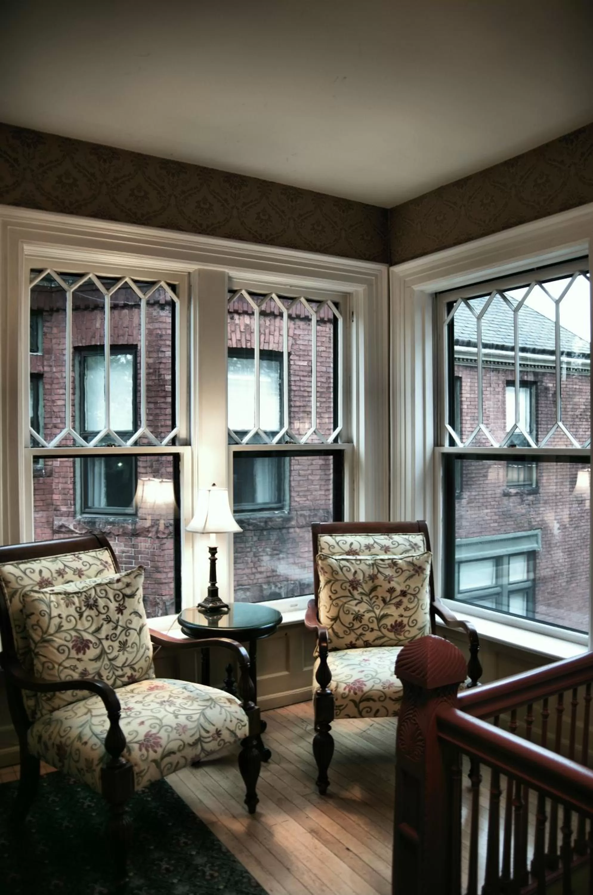 Communal lounge/ TV room in The Inn on Ferry Street