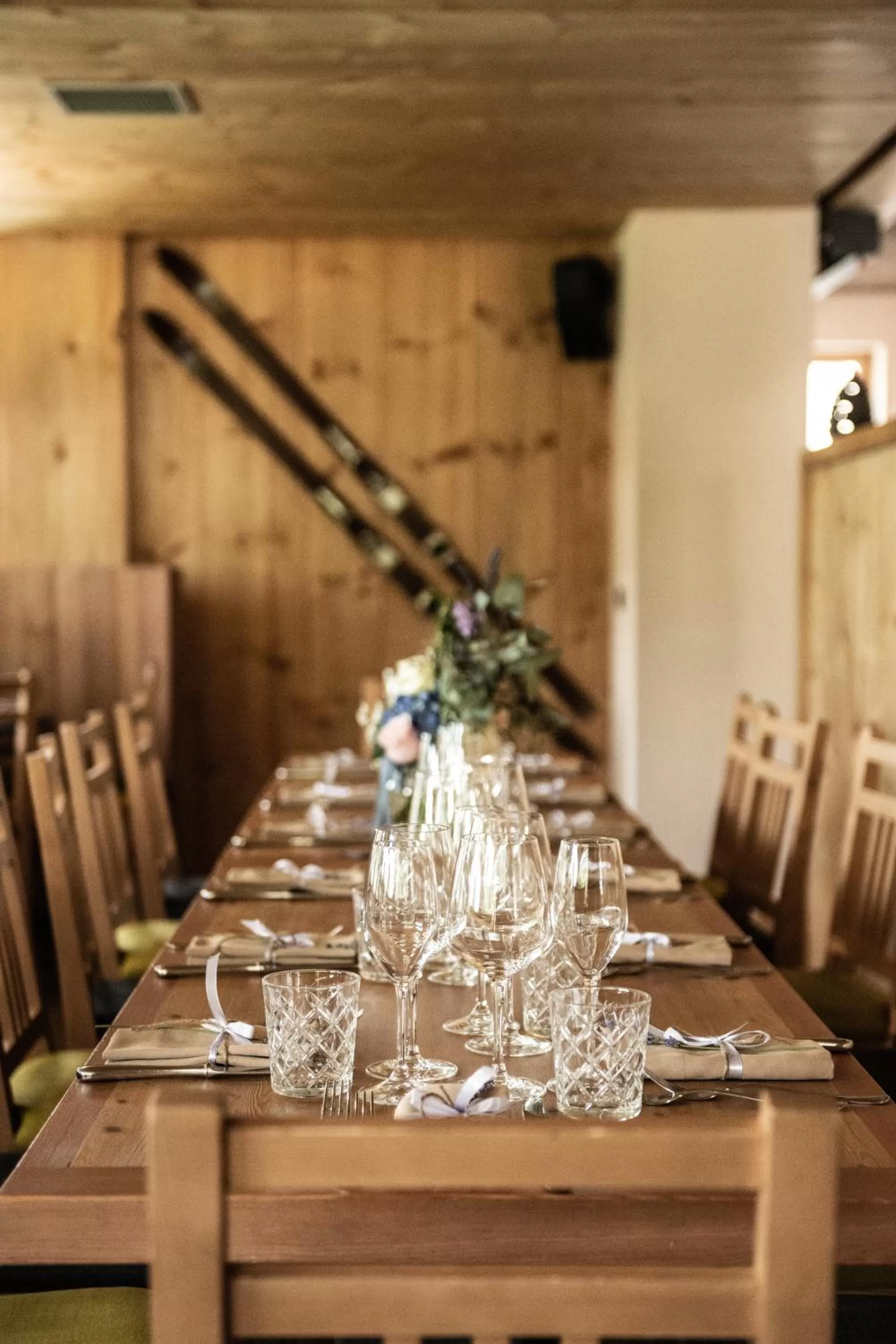 Restaurant/places to eat in Hotel Nevada