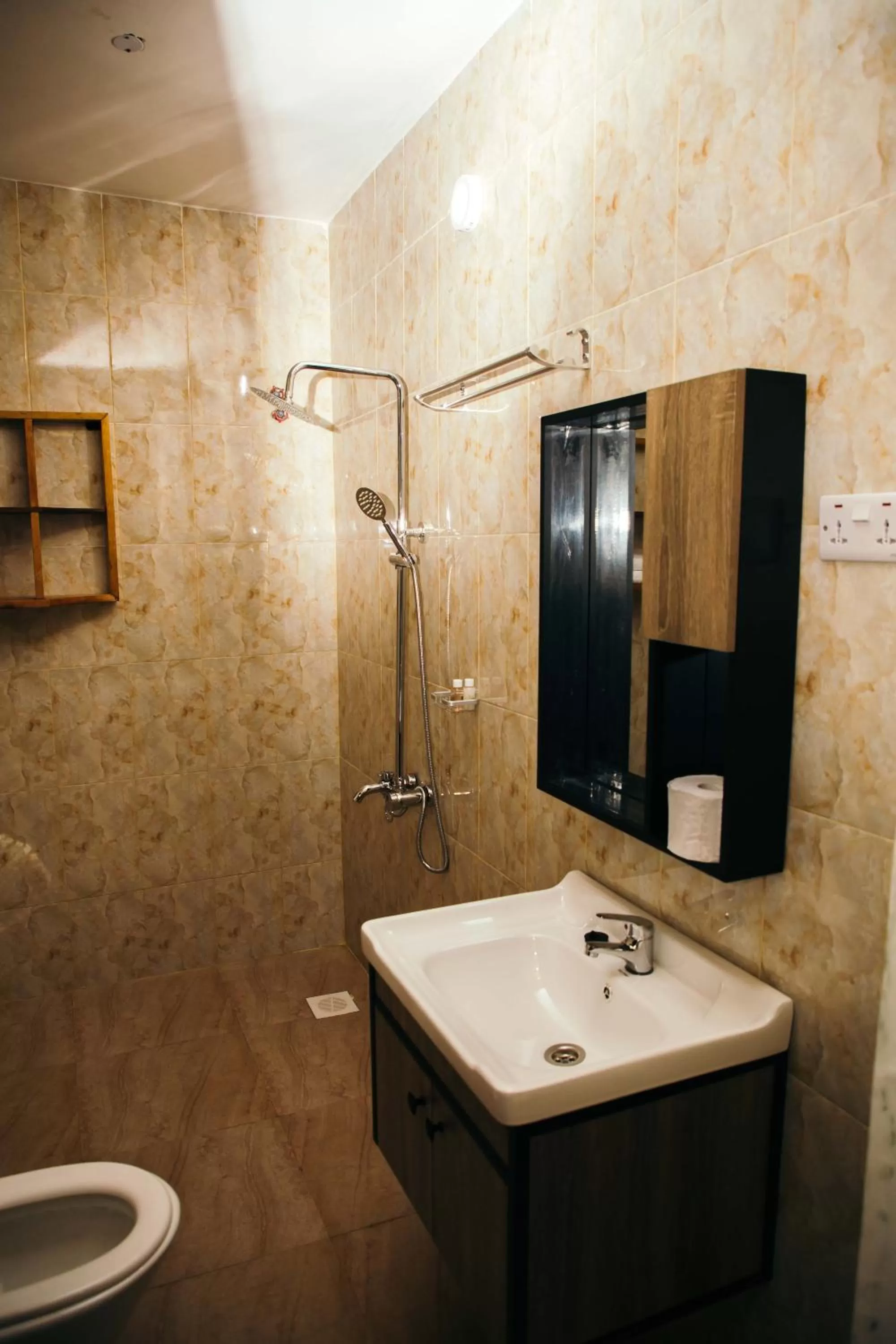 Bathroom in Dual Mountain View Lodge