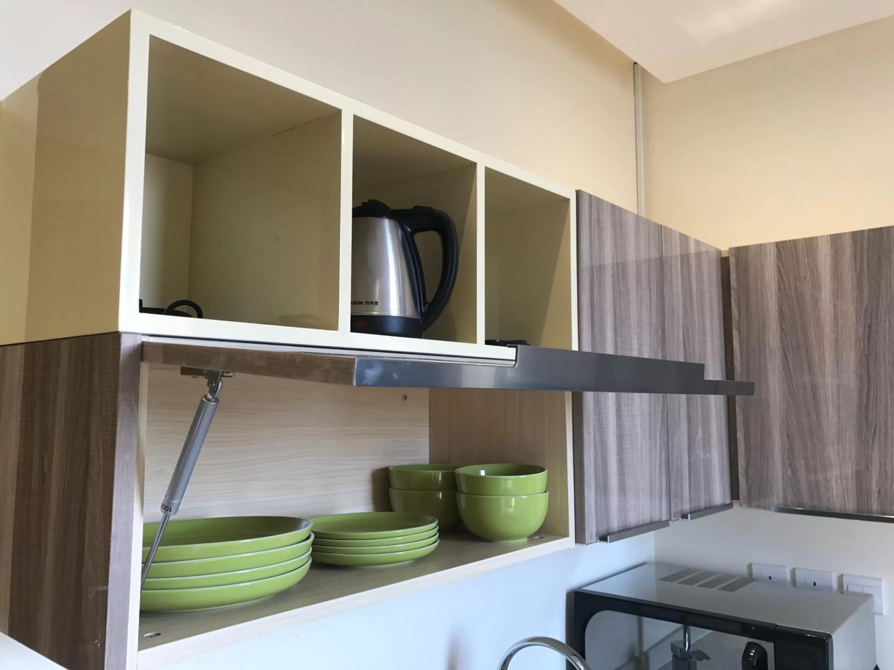 Kitchen or kitchenette, Kitchen/Kitchenette in Nooryana Suites and Apartments